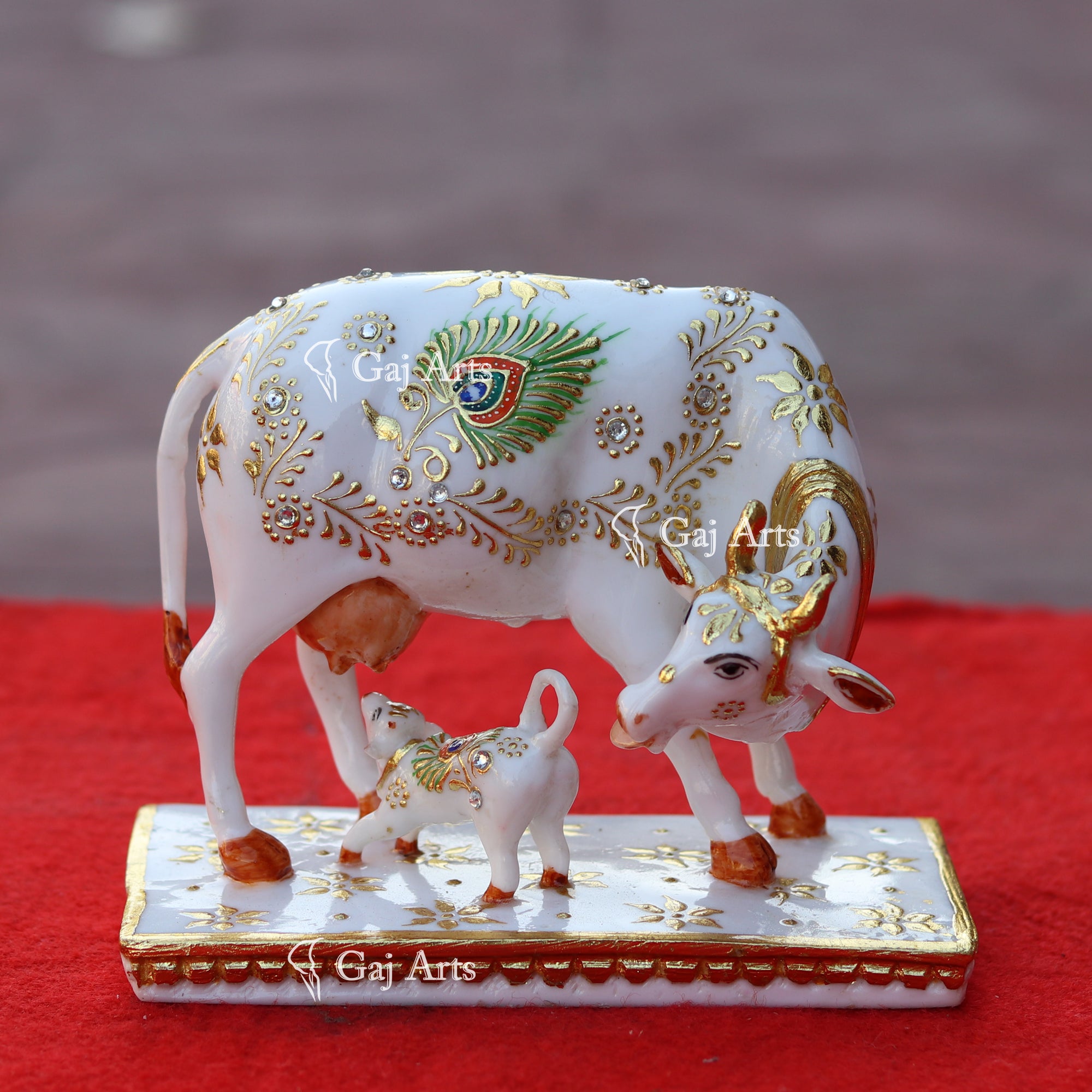 Makrana Marble Cow & Calf Statue | 6 Inch