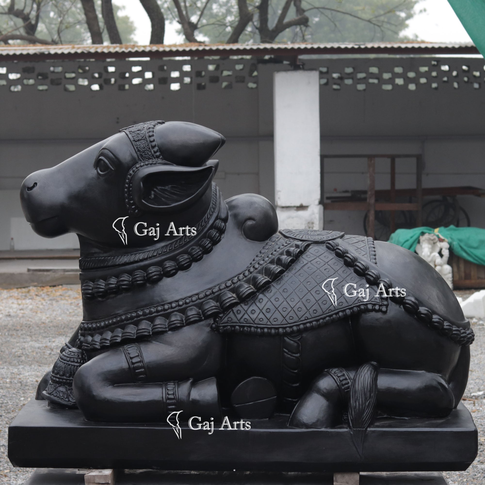 Black Marble Nandi Idol | 54 Inch