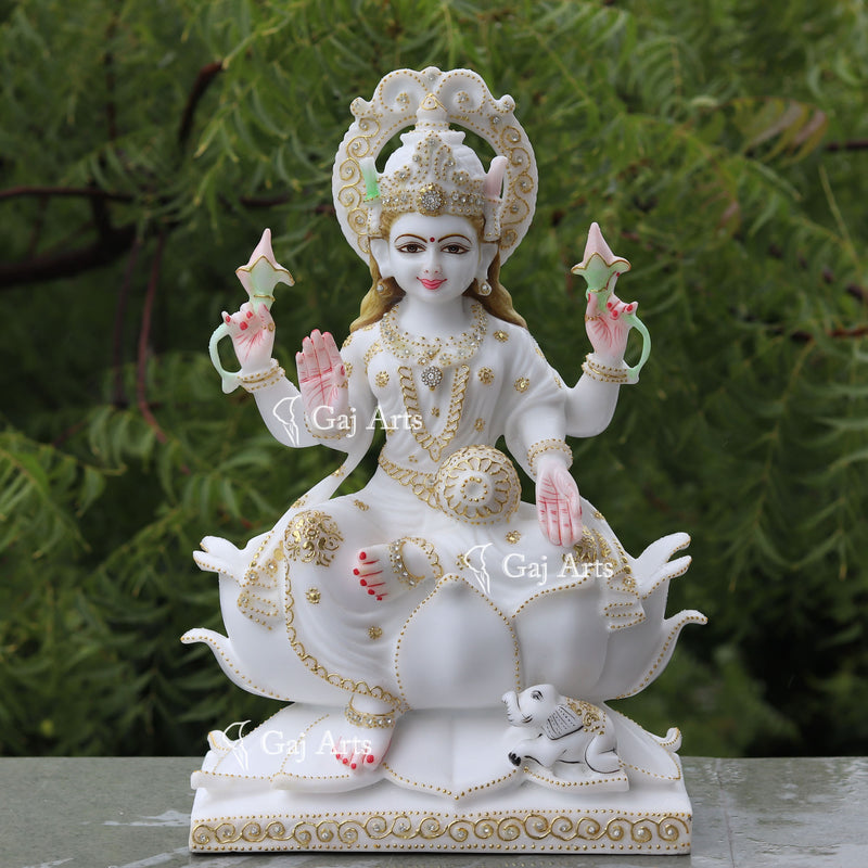 Lakshmi maa 18"