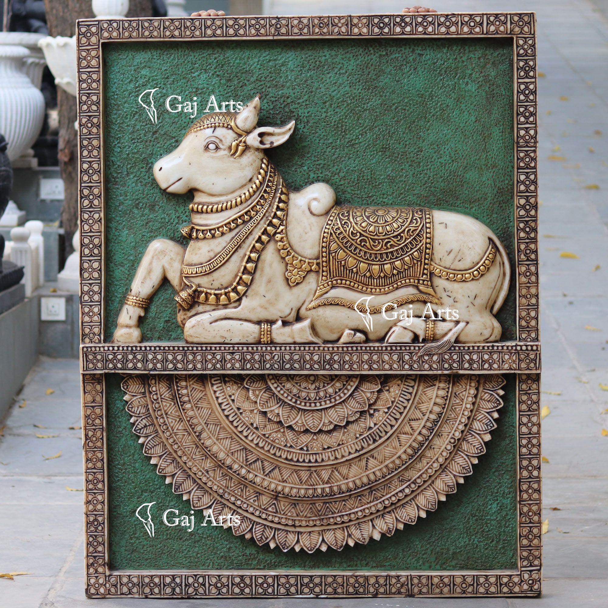 White Marble Nandi Wall Panel | 57 Inch