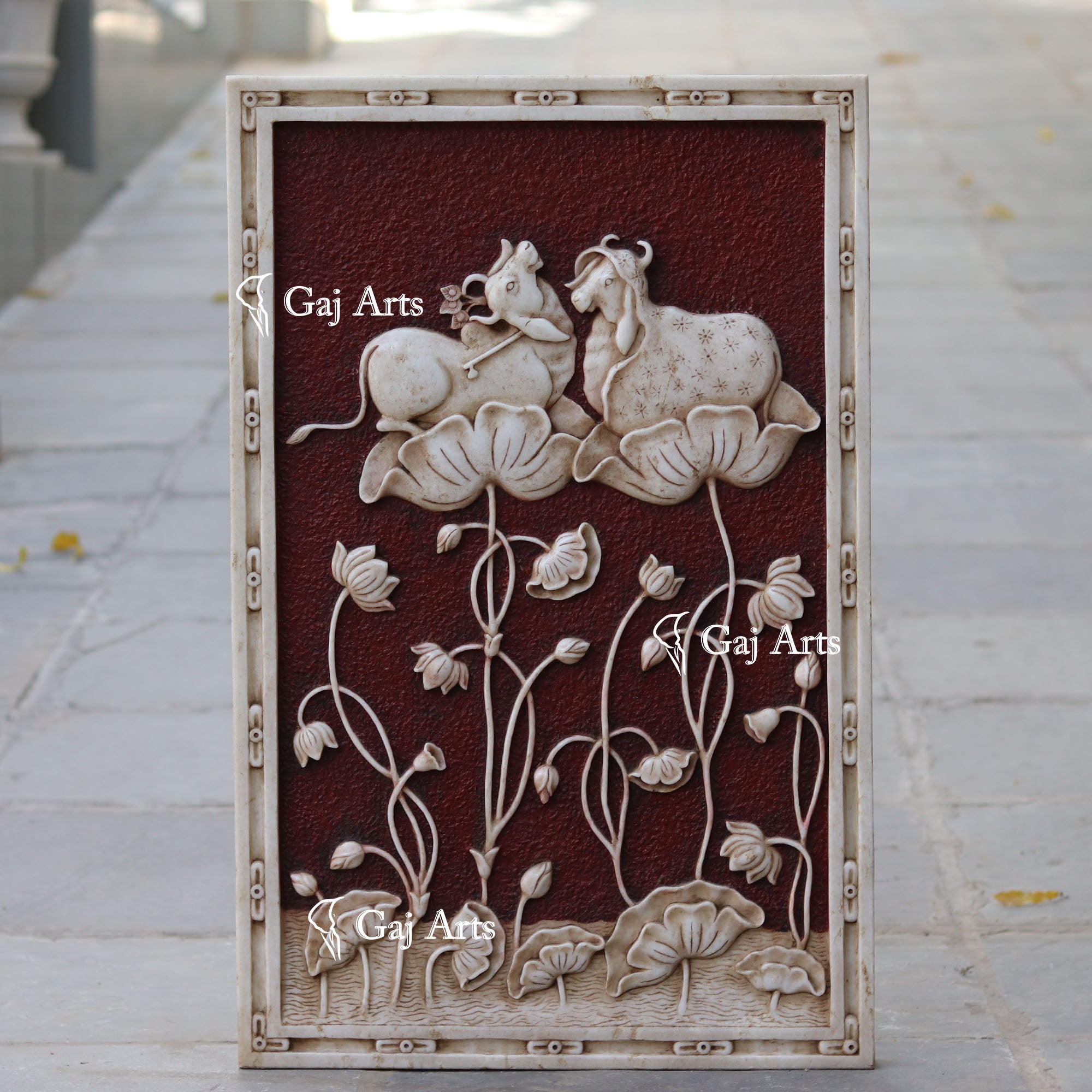 Handcrafted White Marble Wall Panel | 36 Inch
