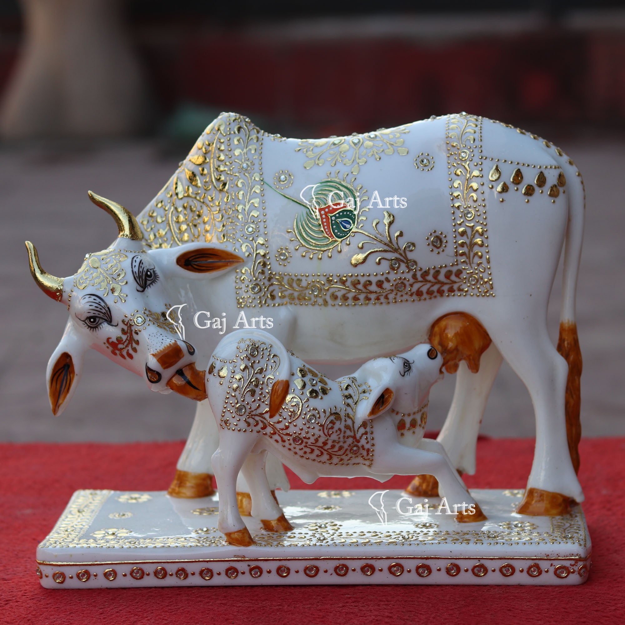 Makrana Marble Sacred Cow Idol | 12 Inch