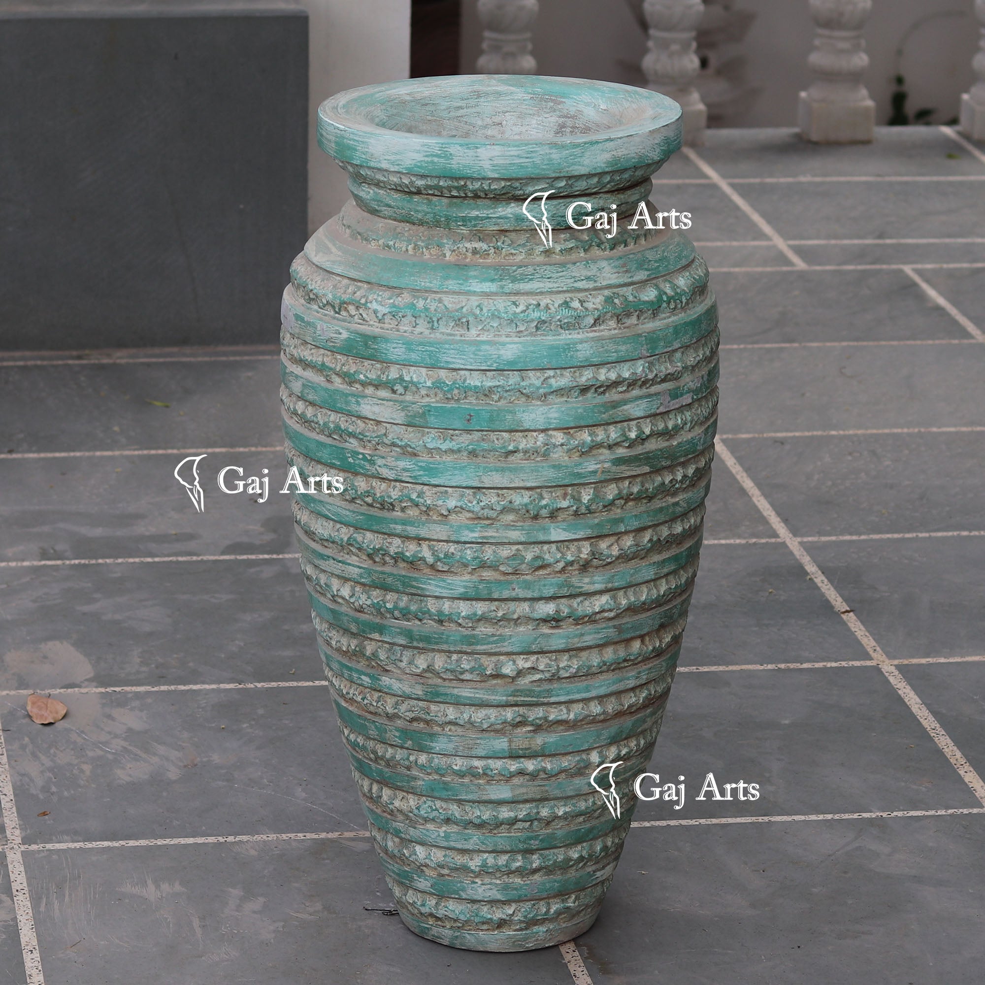 Premium Sagar Black Sandstone Planter | 36 Inch