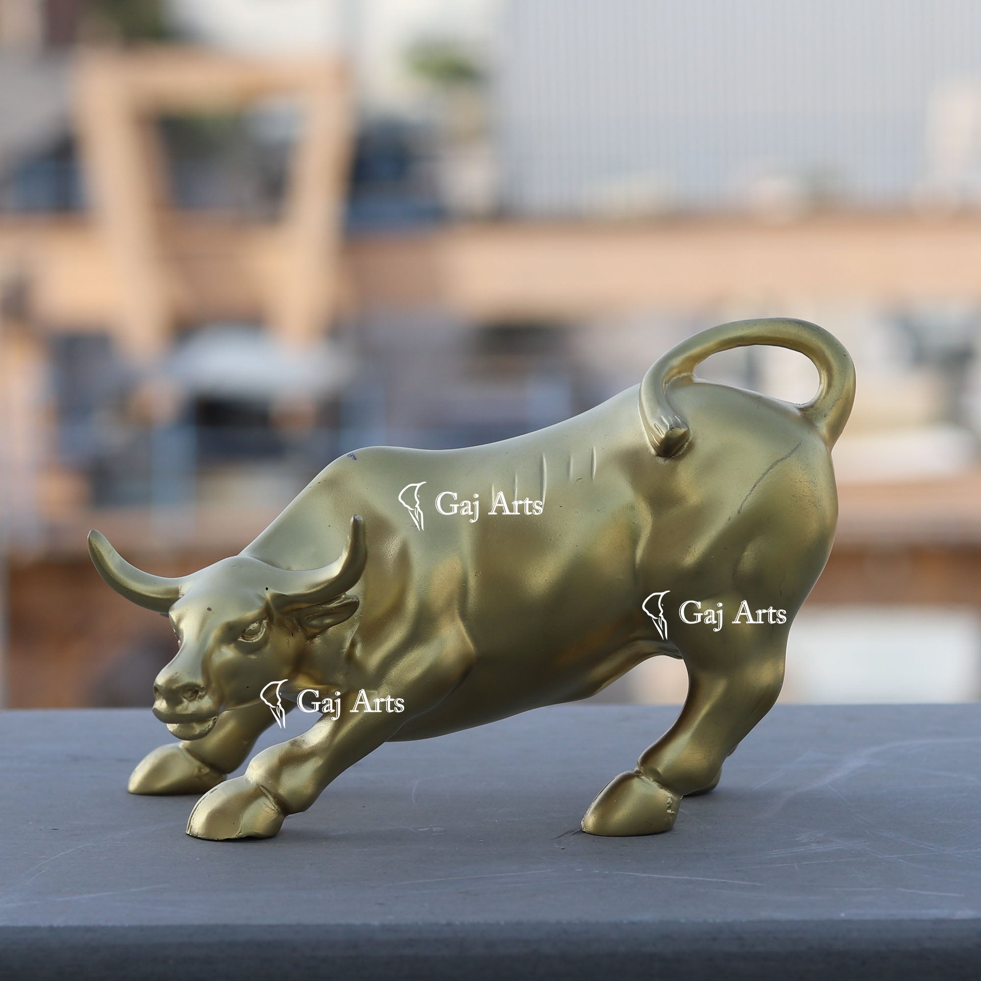 Marble Powder Bull Statue / 6 Inch