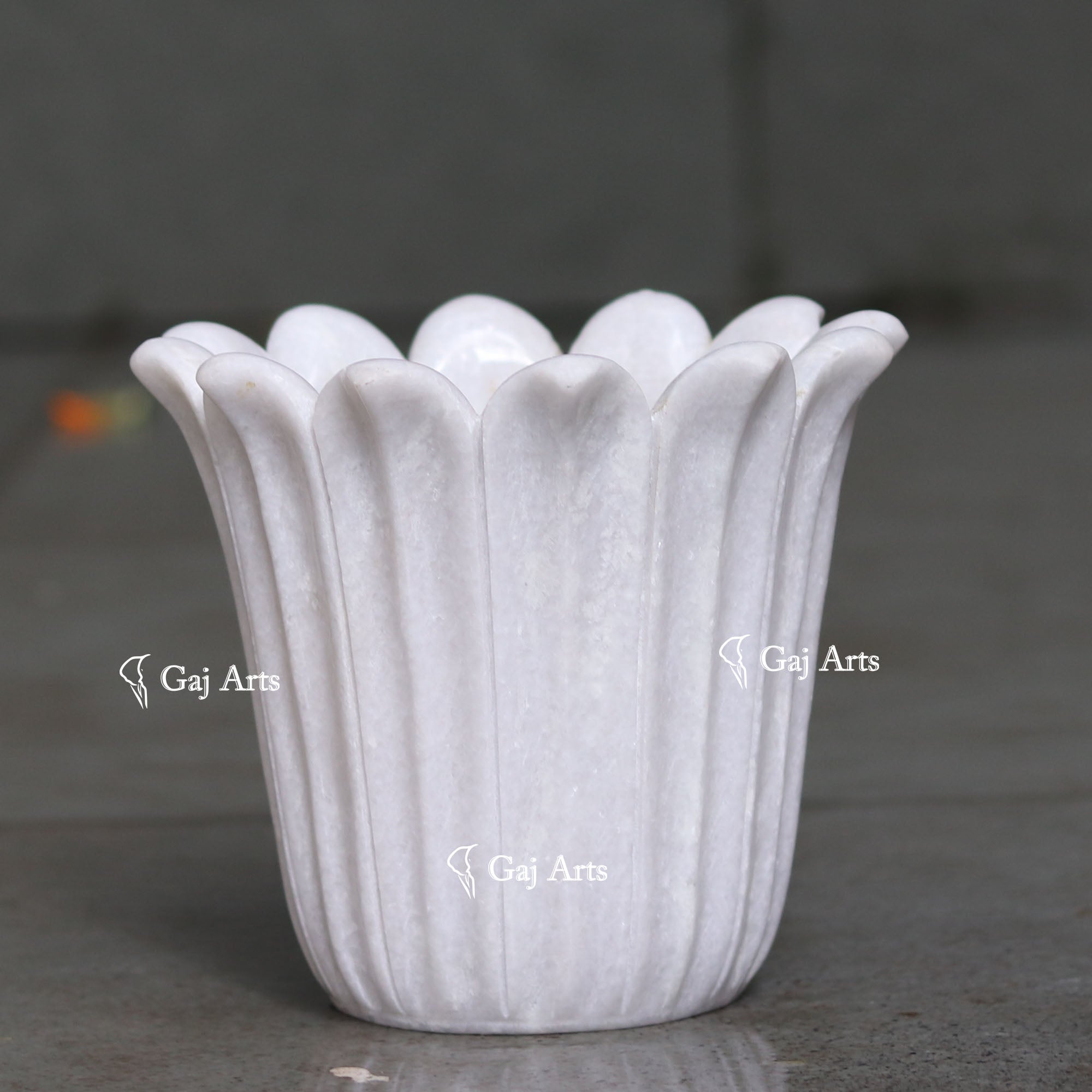 White Marble Floral Accent Bowl | 7 Inch