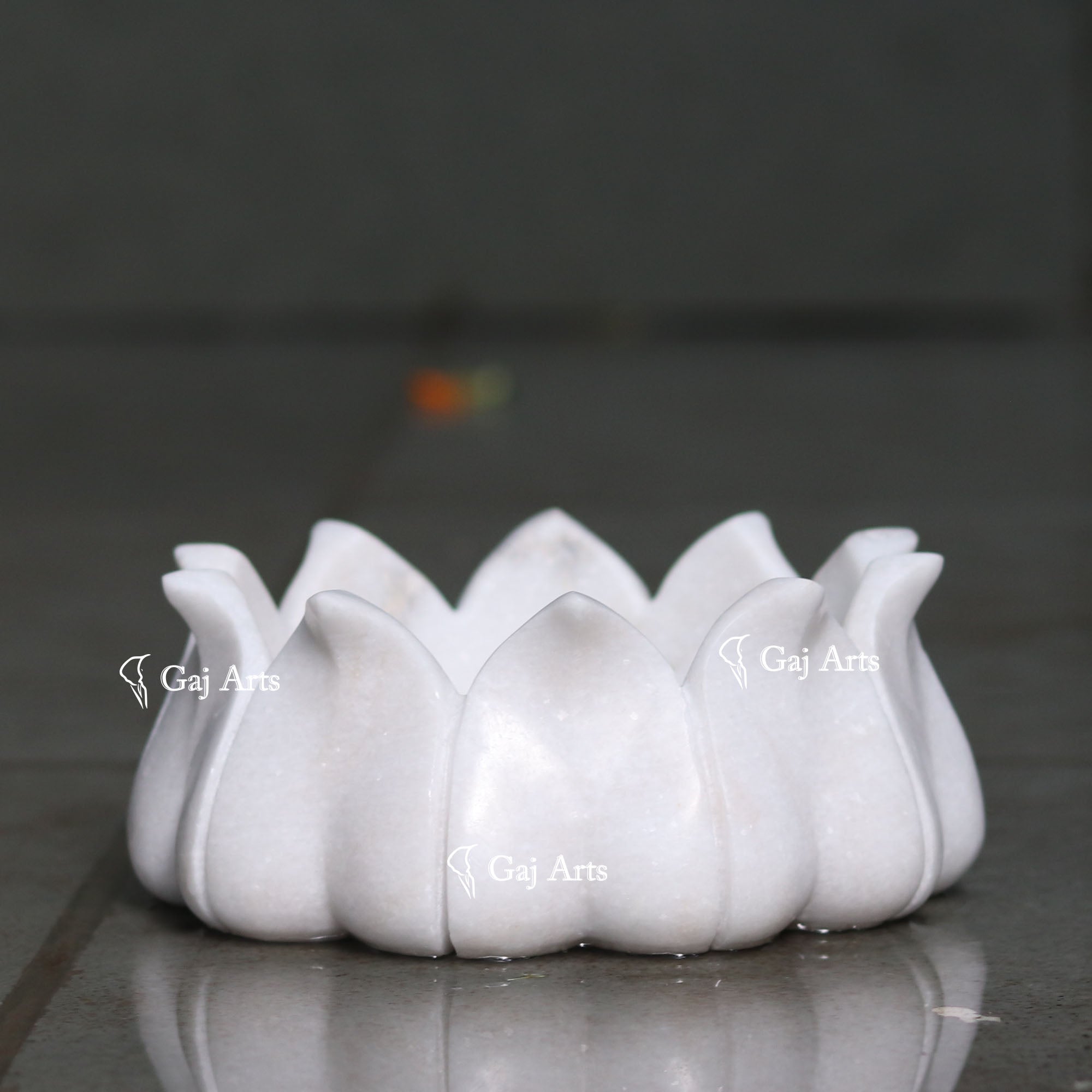 White Marble Elegant Petal Bowl | 7 Inch