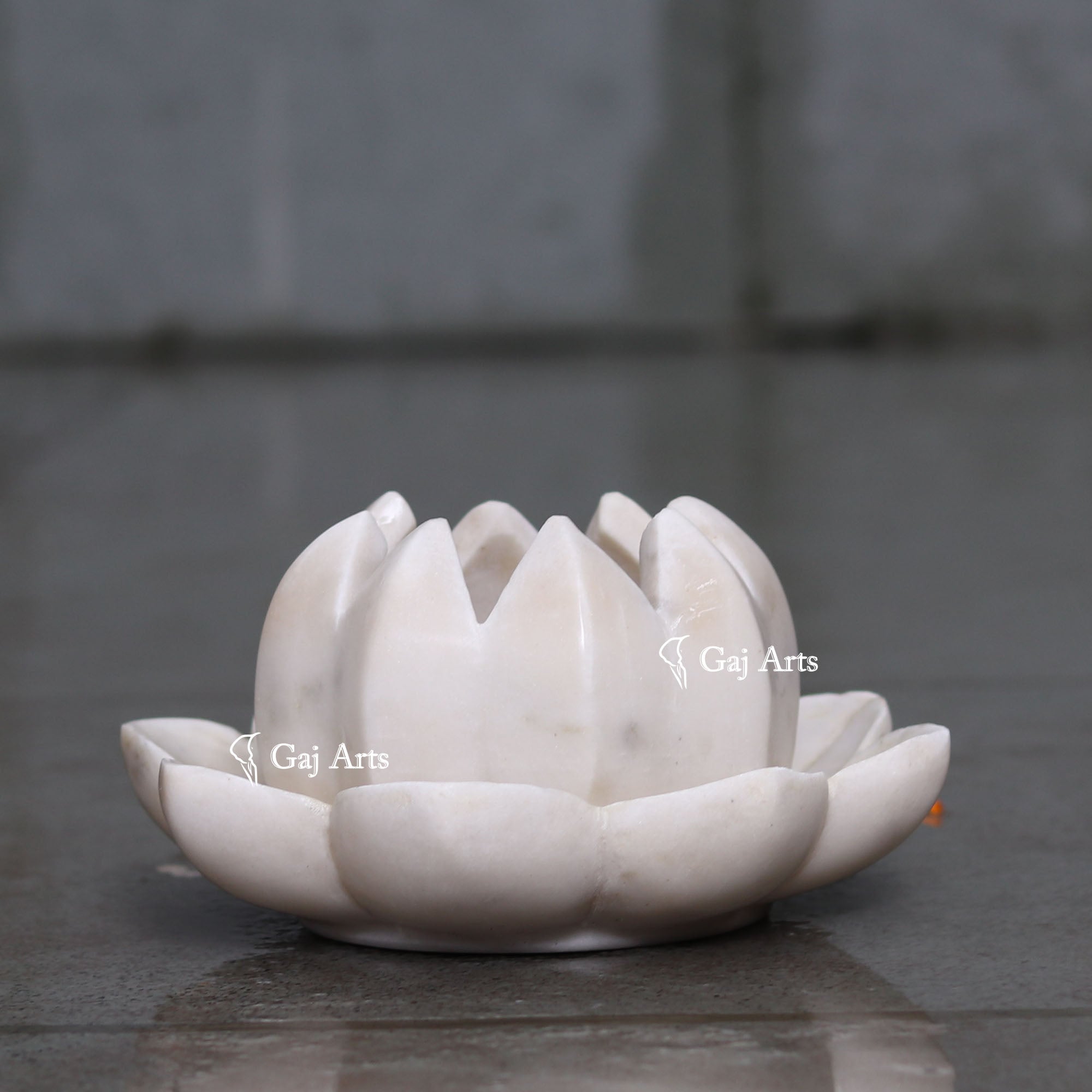 White Marble Floral Display Bowl | 9 Inch