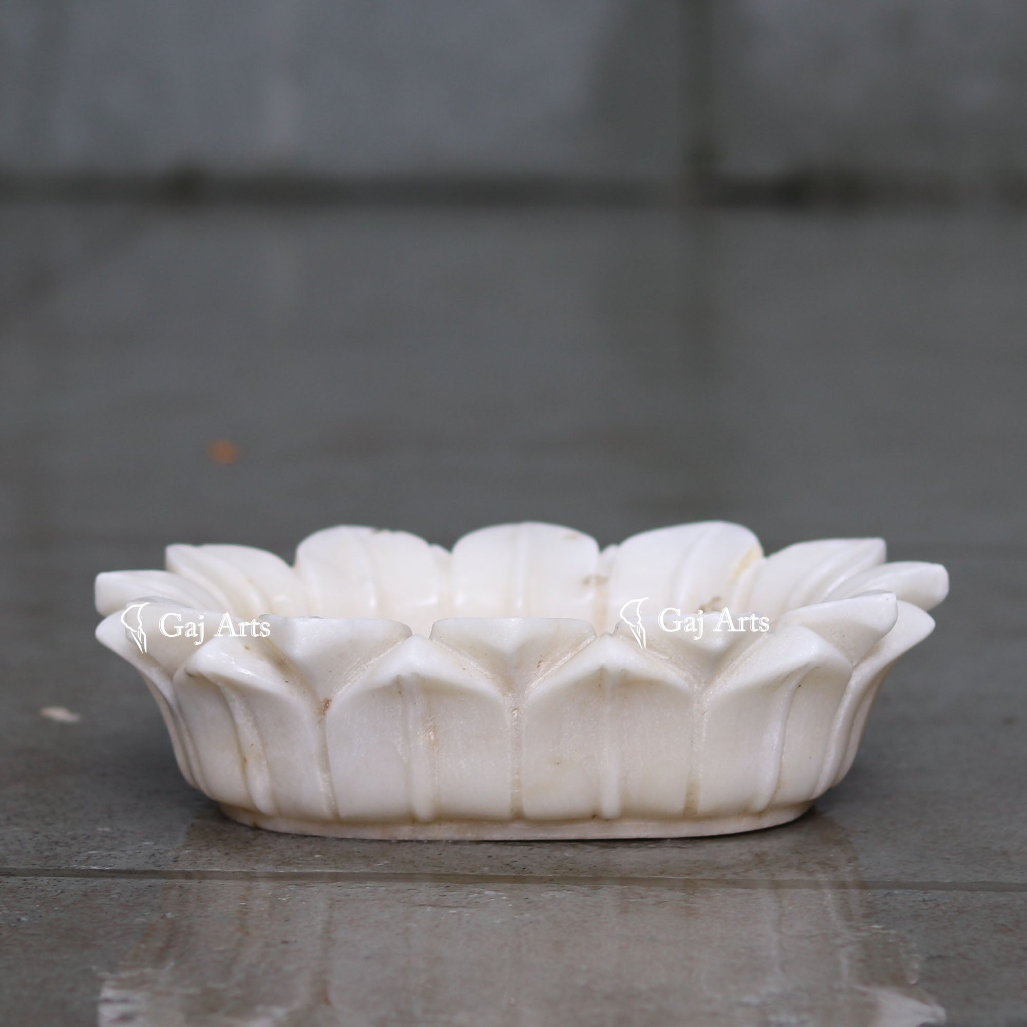 White Marble Elegant Bloom Bowl | 9 Inch