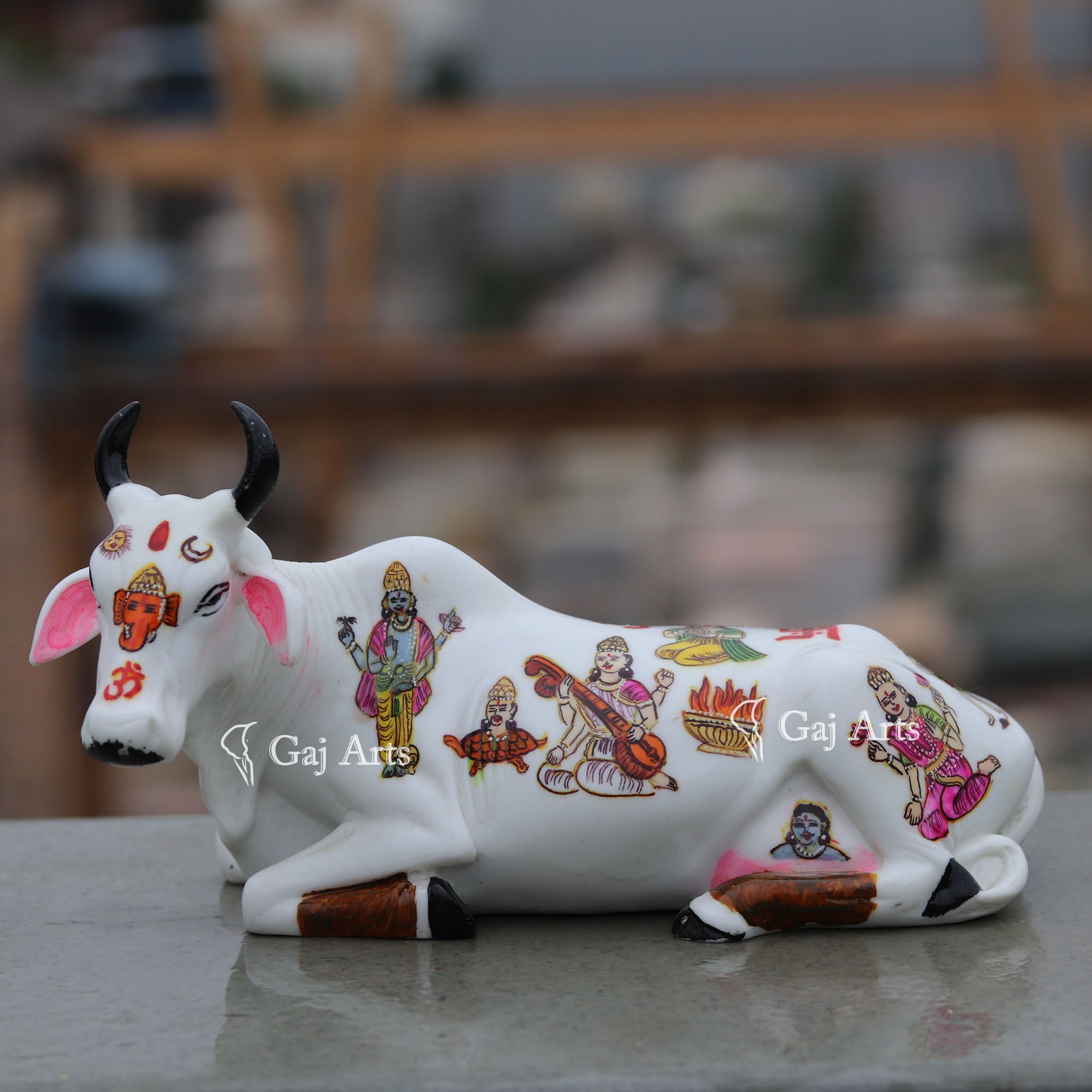 Makrana Marble Powder Cow Idol | 10 Inch