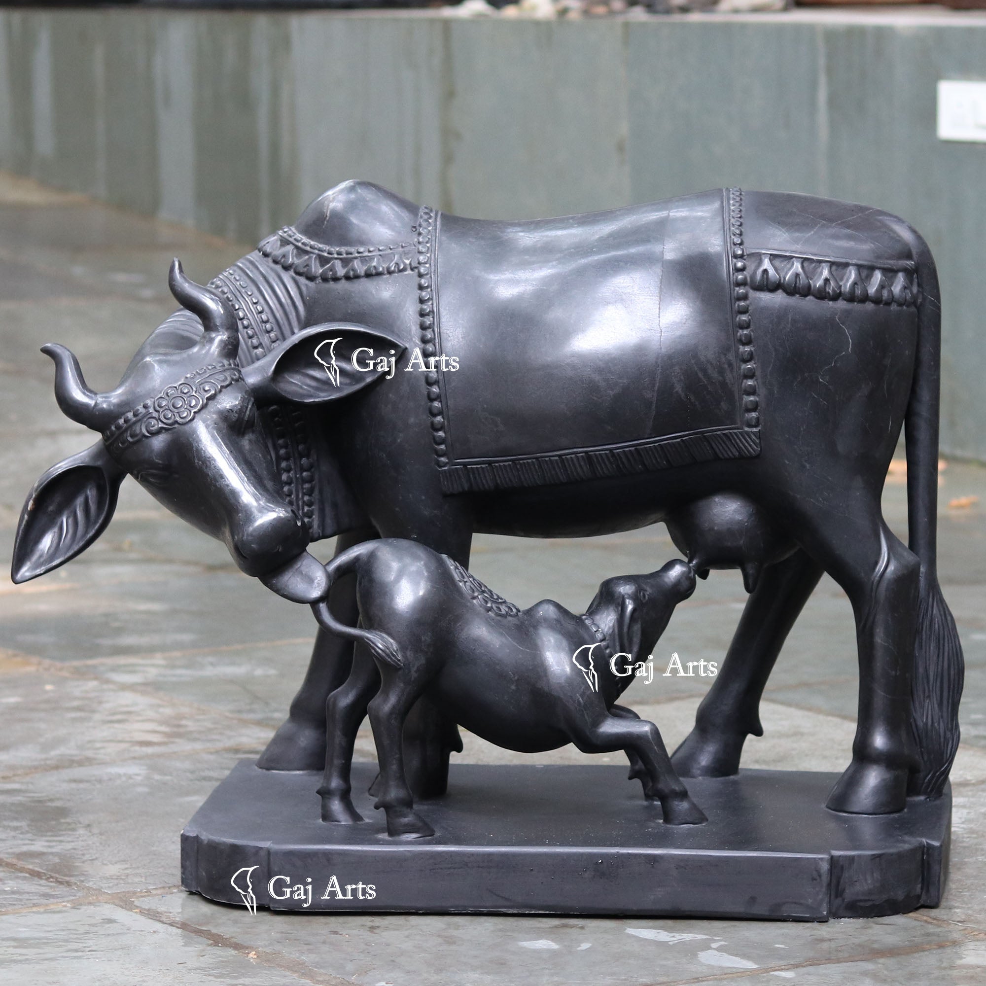 Italian Marble Black markino  Cow &amp; Calf Statue | 30 Inch
