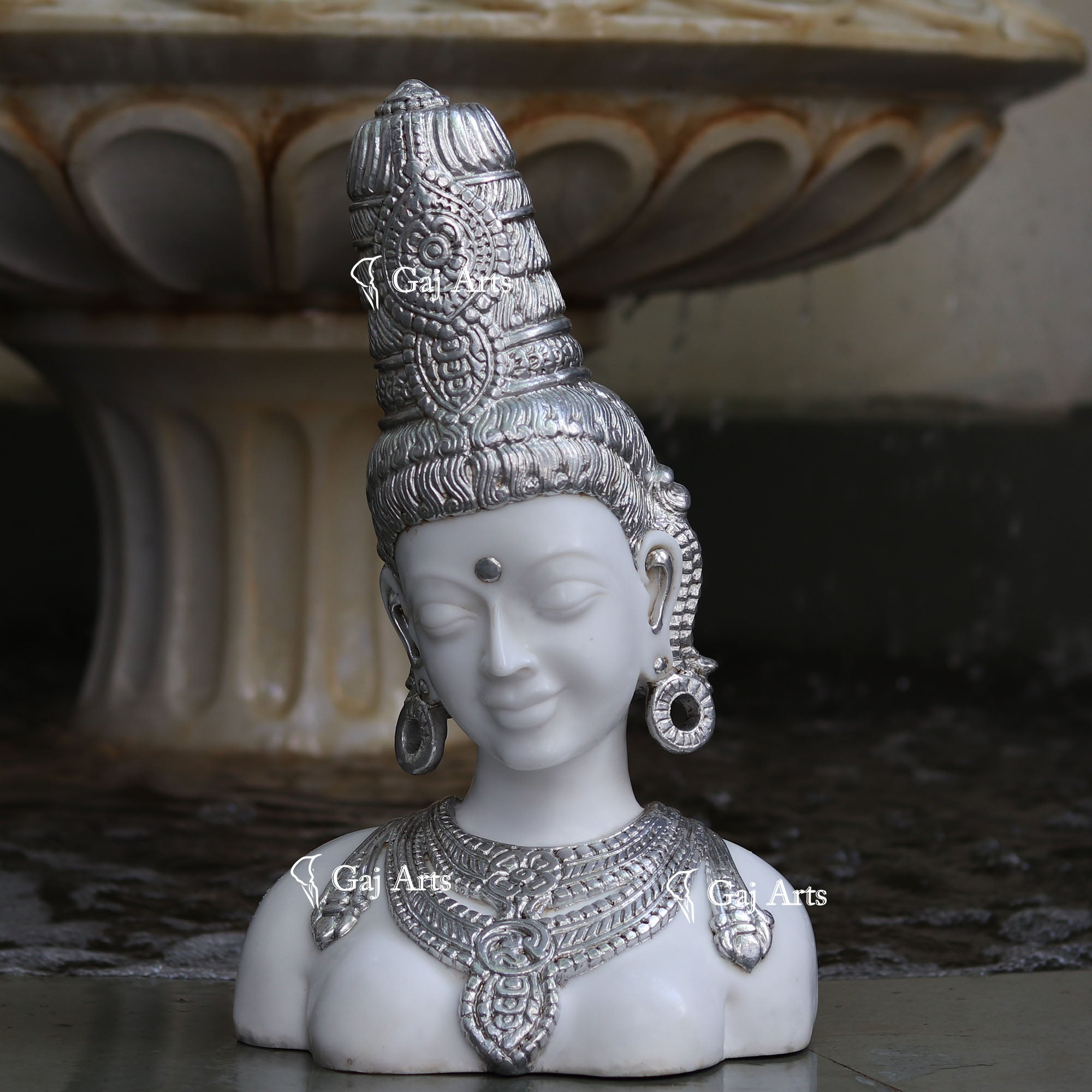 Silver Art Lady statue |18 Inch