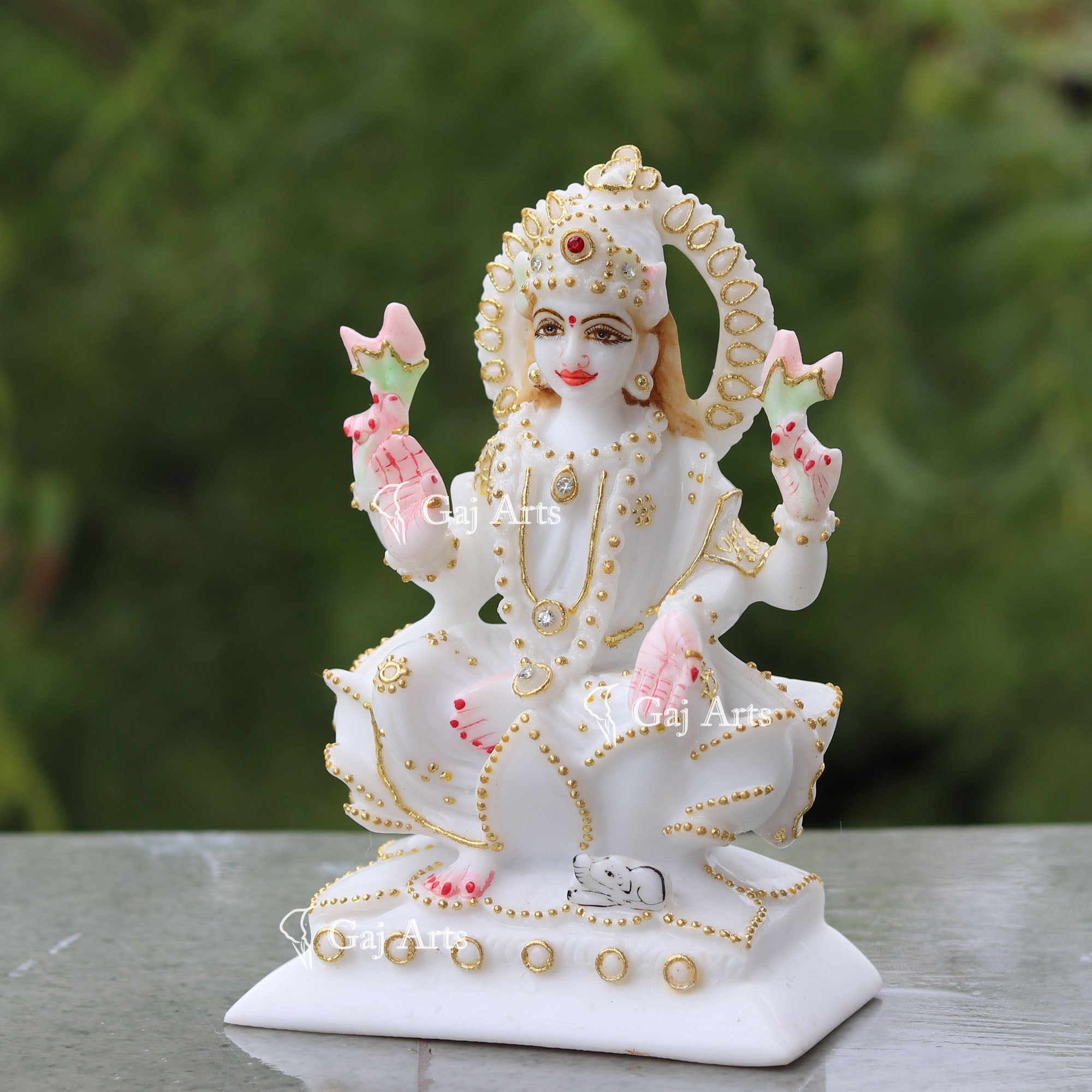 White Marble Lakshmi Maa Idol | 6 Inch