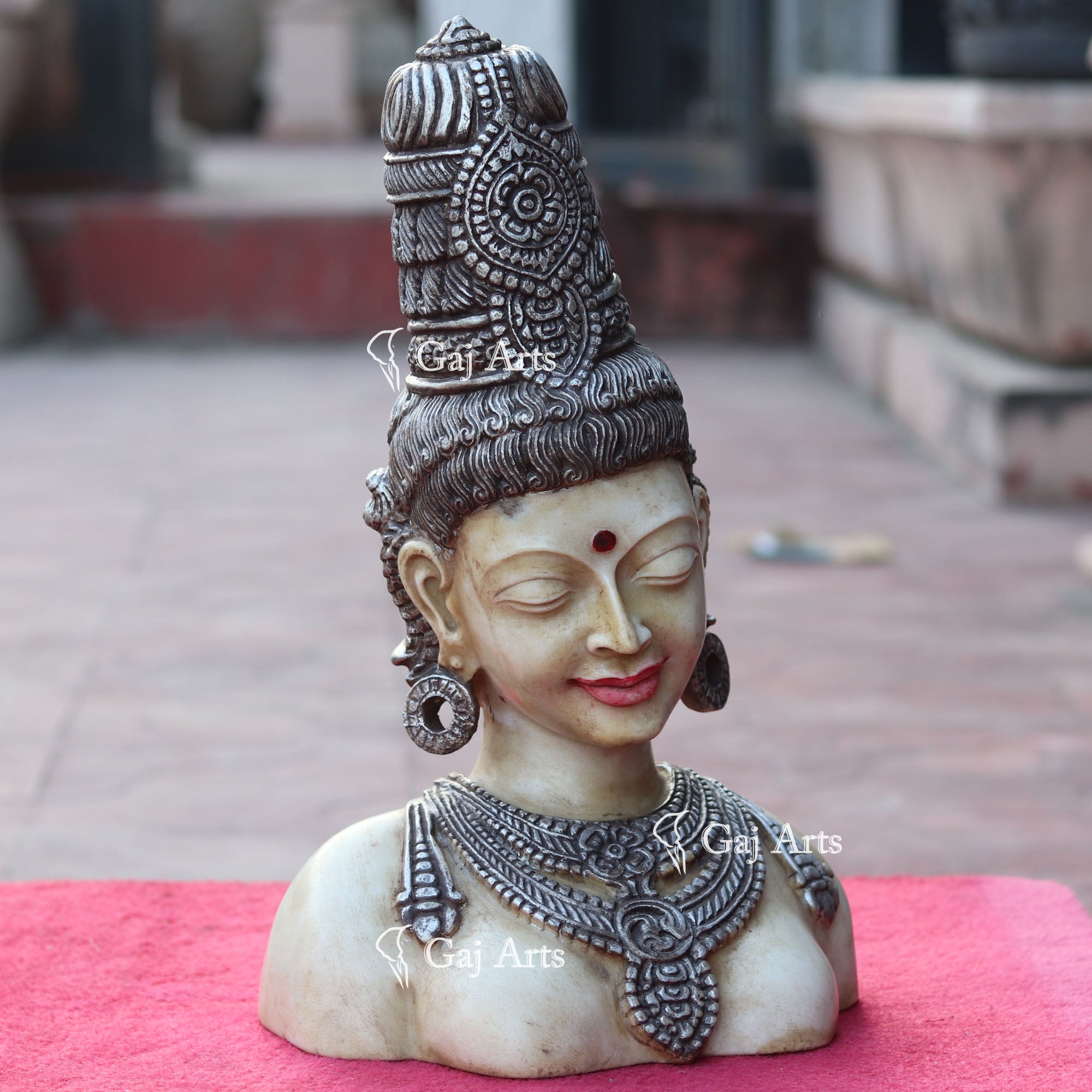 White Marble Lady Statue | 18 Inch