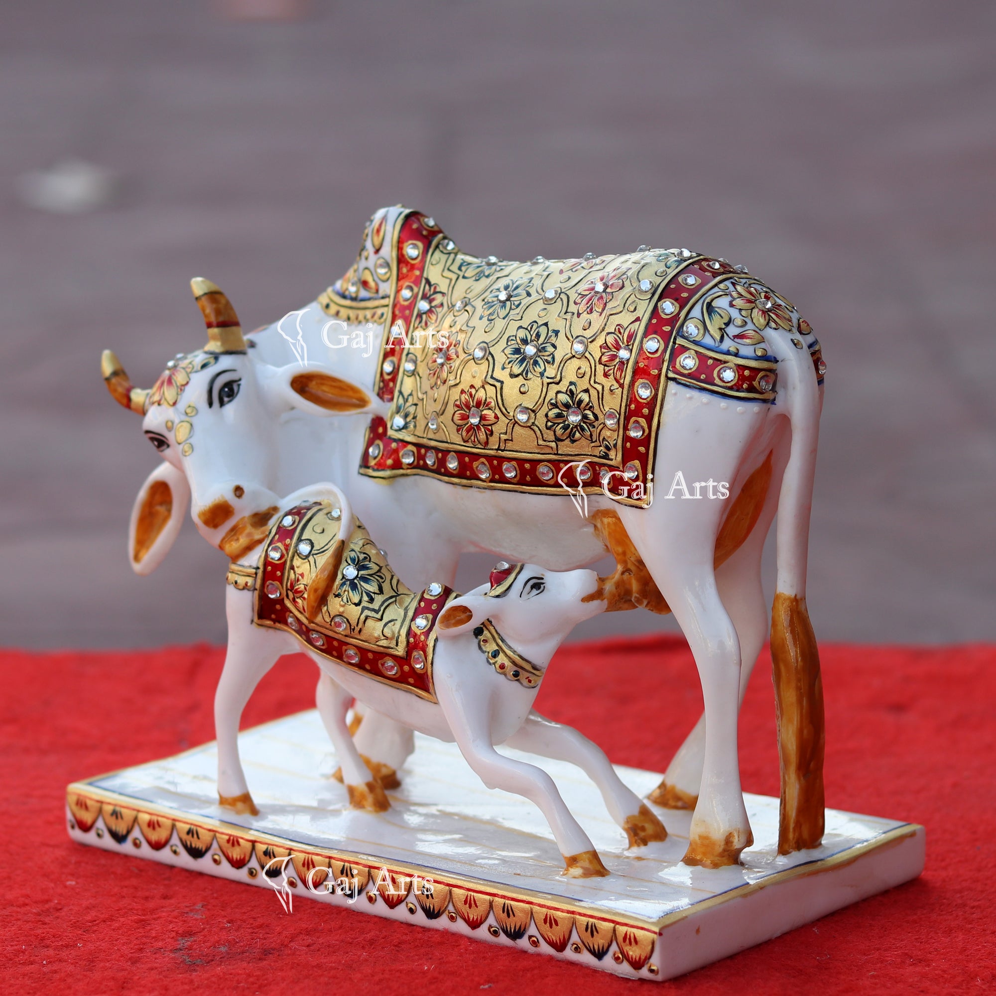 Makrana Marble Powder Cow & Calf Idol | 9 Inch