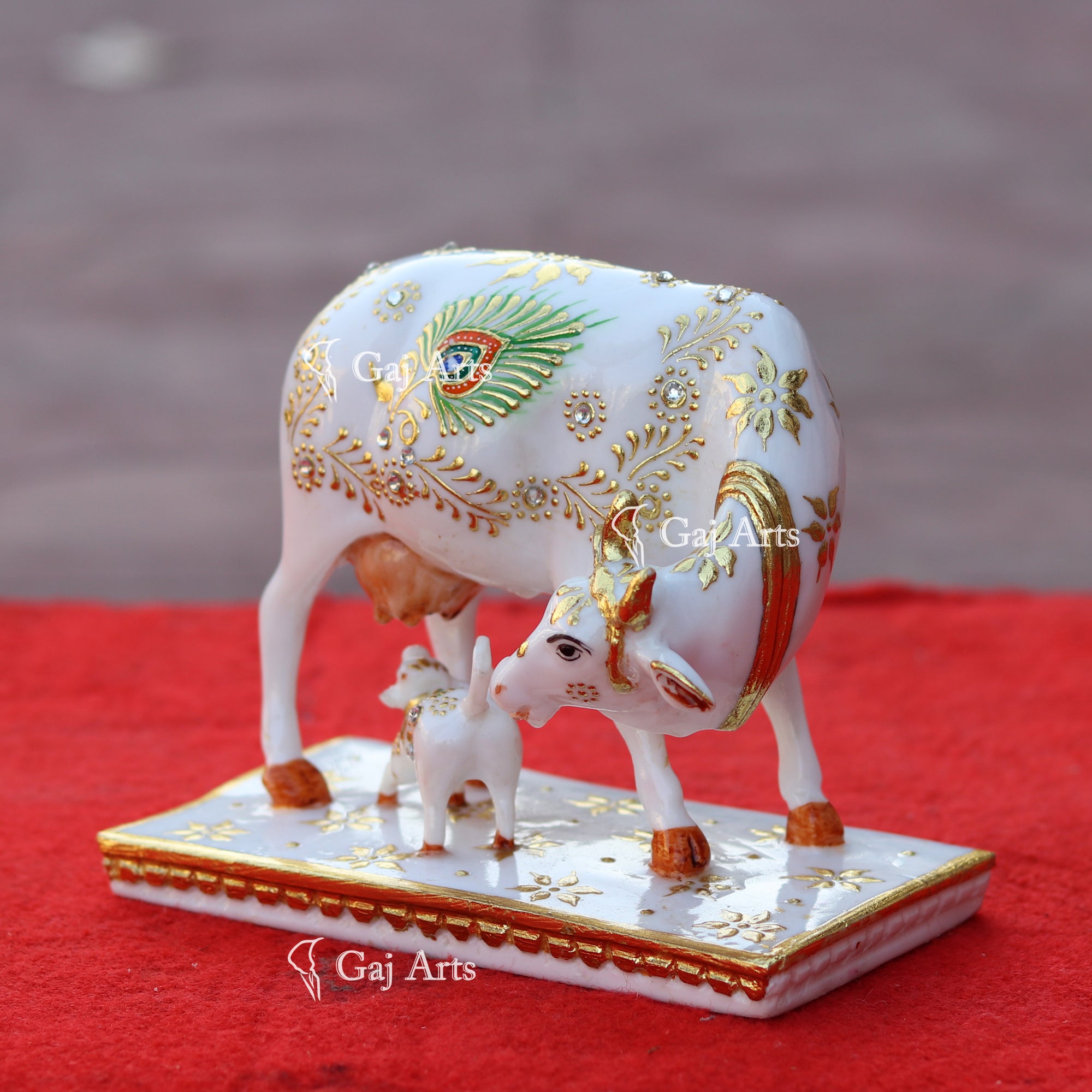 Makrana Marble Cow & Calf Statue | 6 Inch