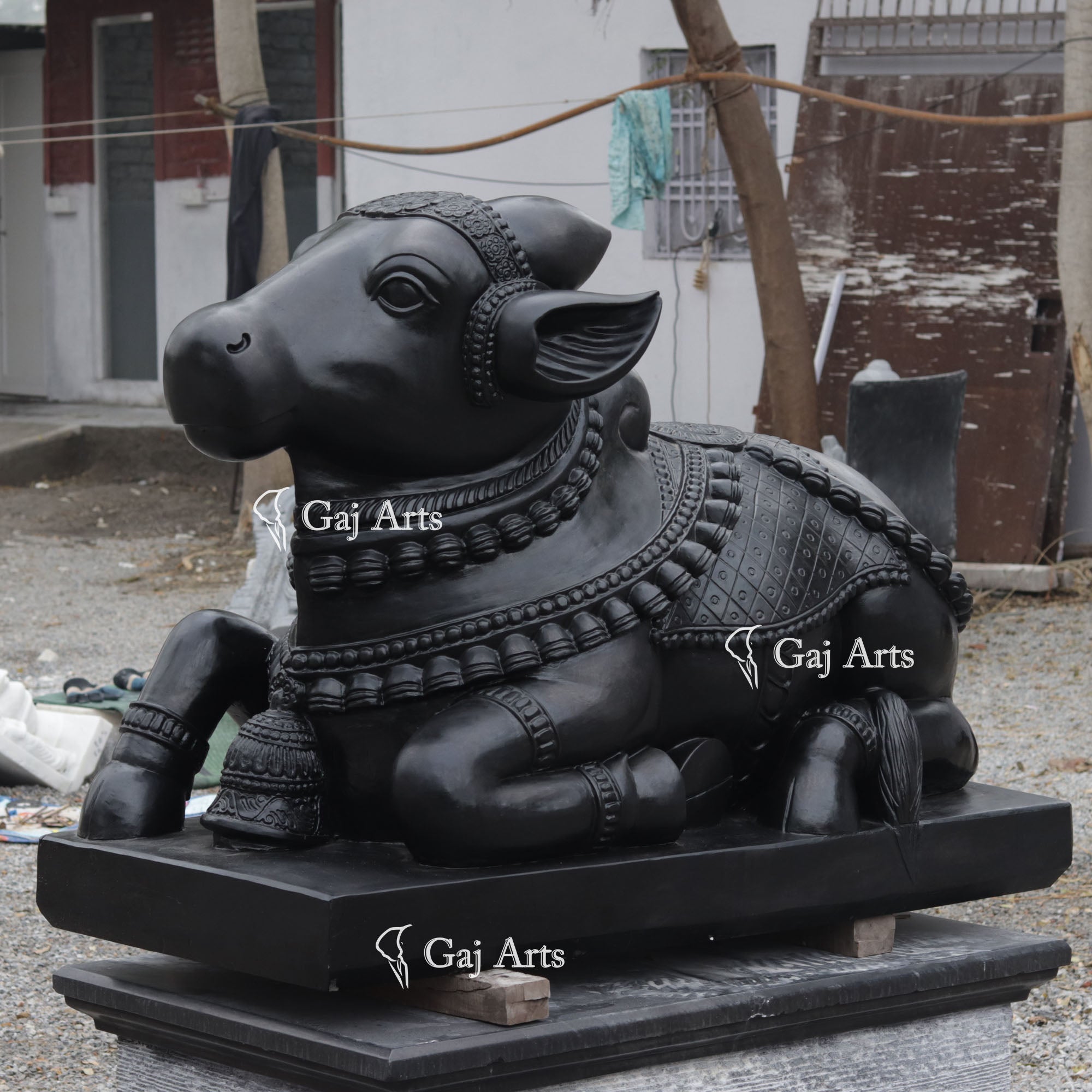 Black Marble Nandi Idol | 54 Inch