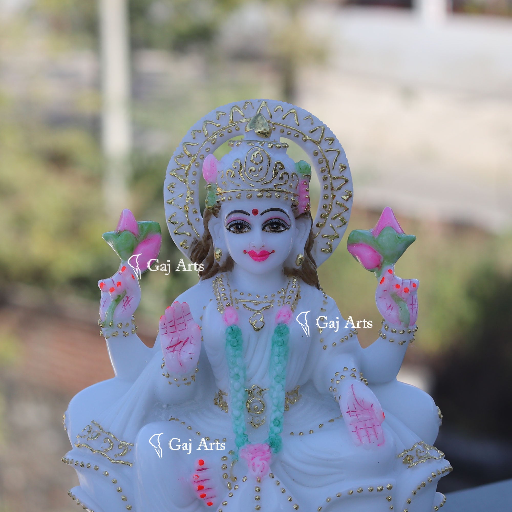 White Marble Lakshmi Maa Idol | 9 Inch