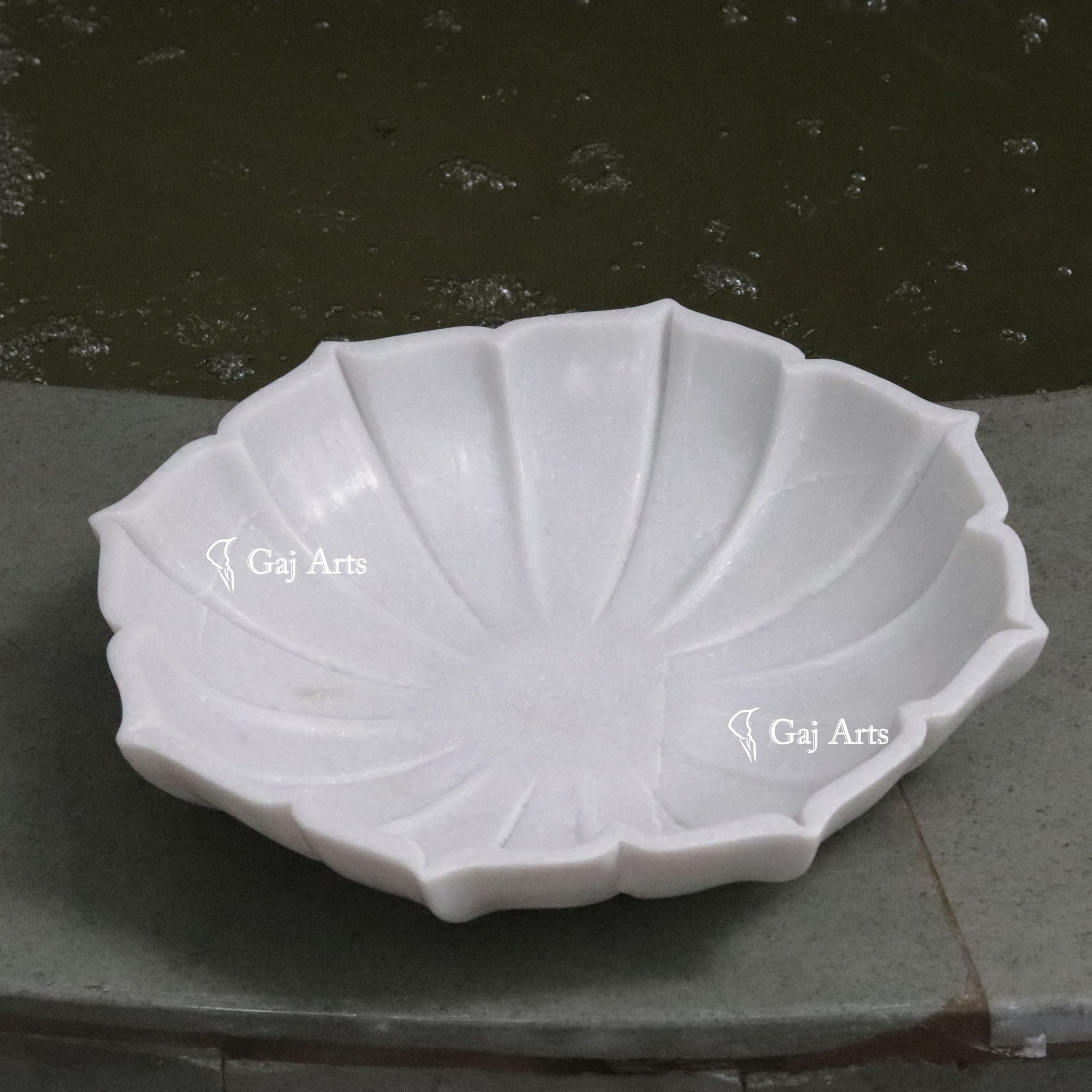 White Marble Artisan Center Bowl | 15 Inch