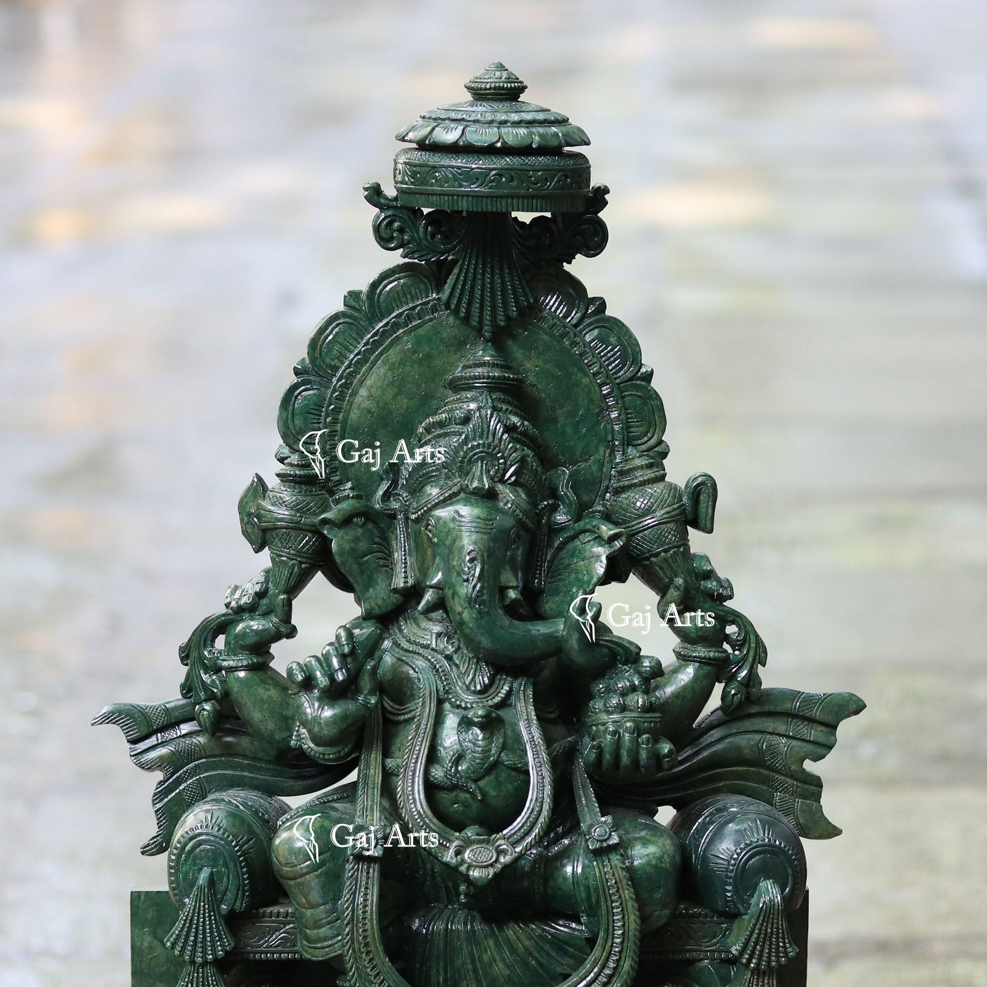 Natural Green Quartz Ganesh Murti | 21 Inch