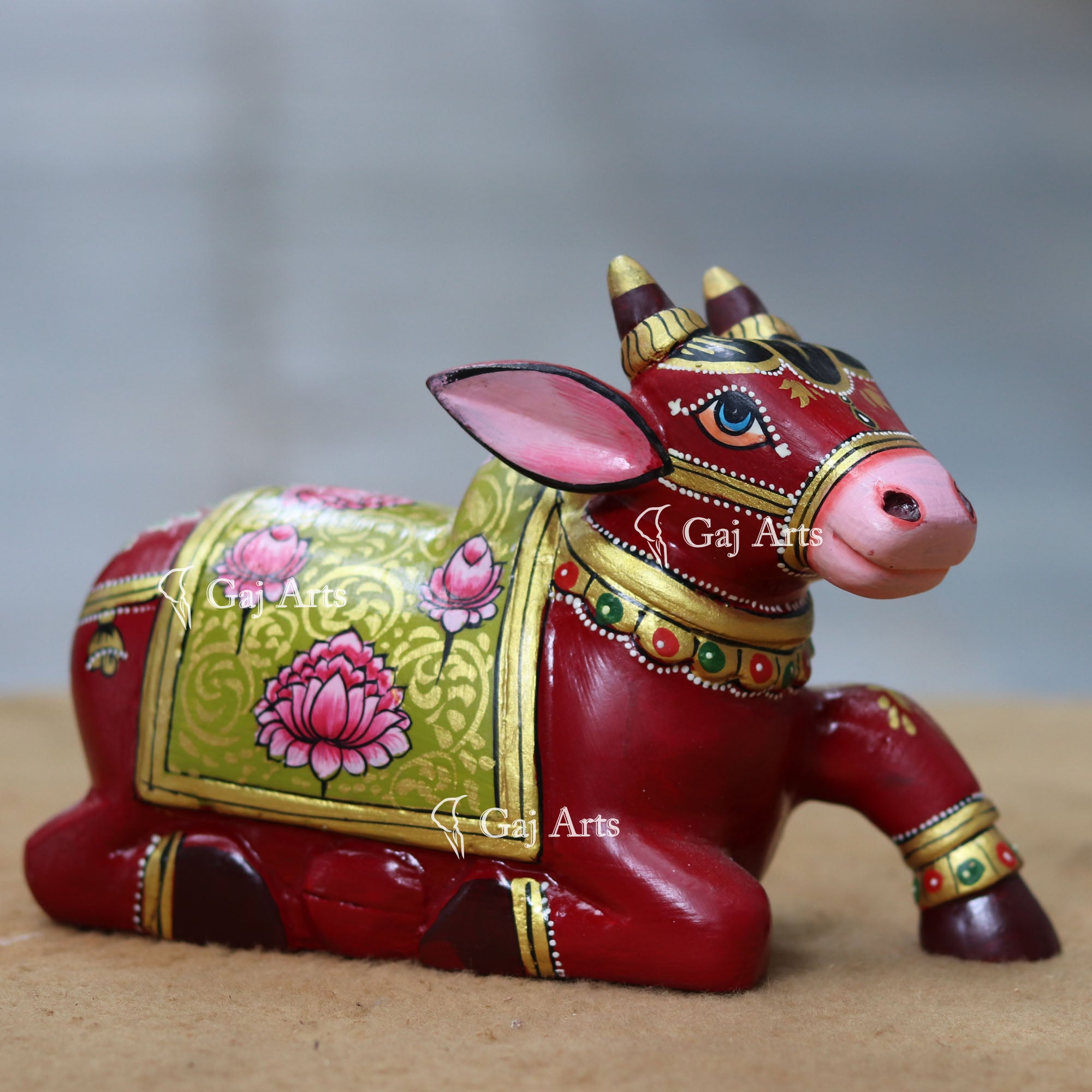 Wooden Nandi 8"