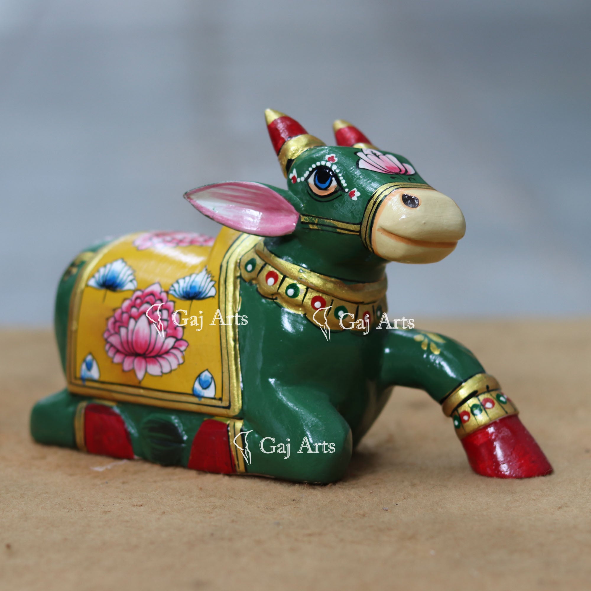 Wooden Nandi 8"