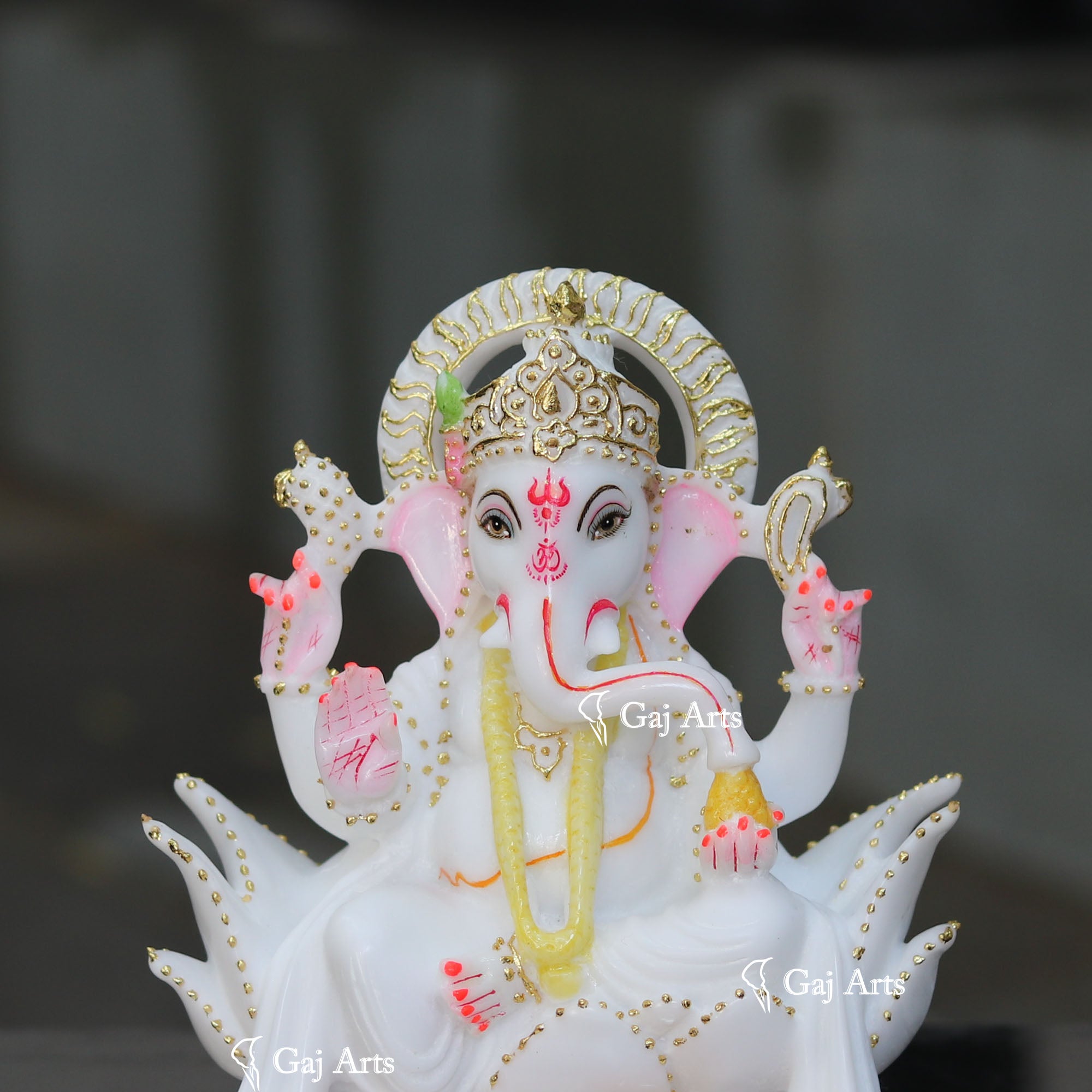 Pure White Marble Ganesh Idol | 9 Inch