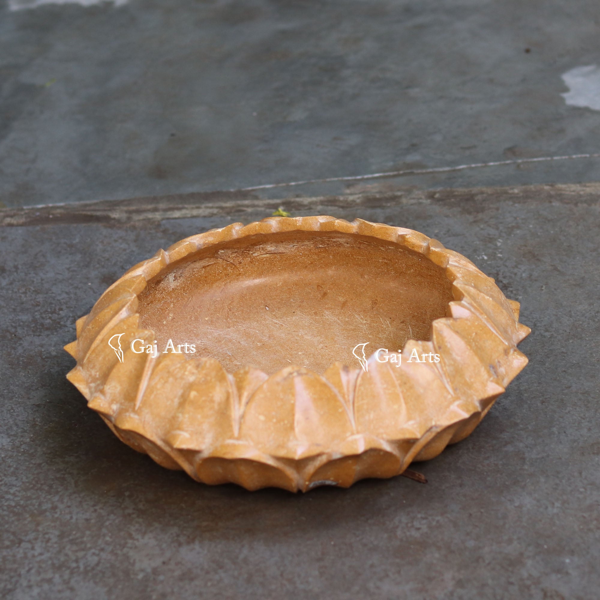 Yellow Sandstone Flower Bowl | 12 Inch