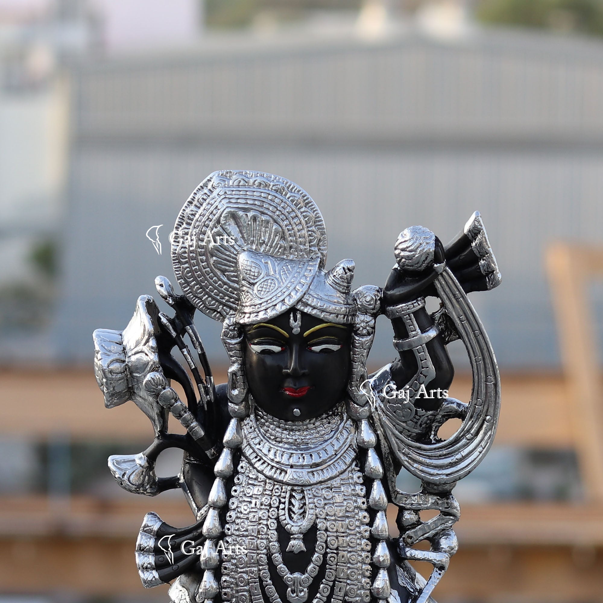 Shreenath Ji 15 Inch