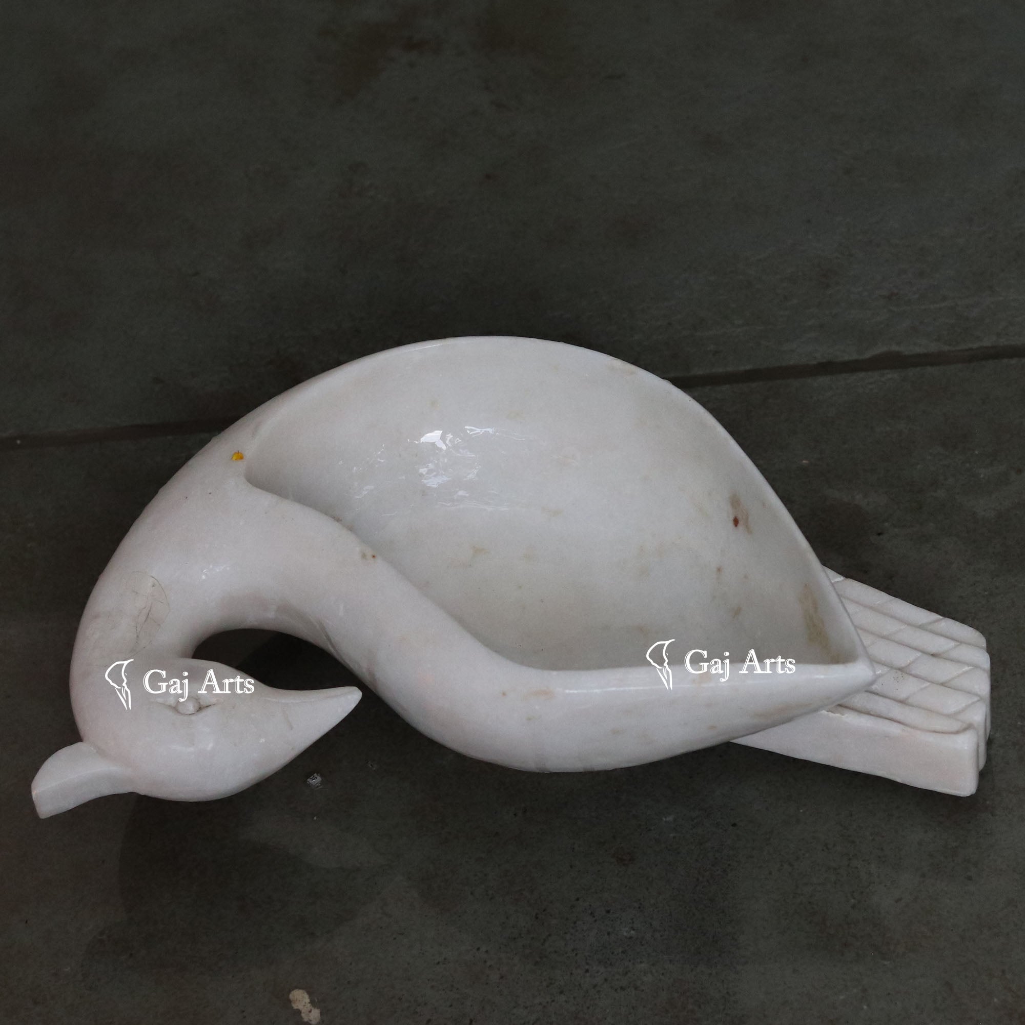 White Marble Bird Sculpture | 17 Inch