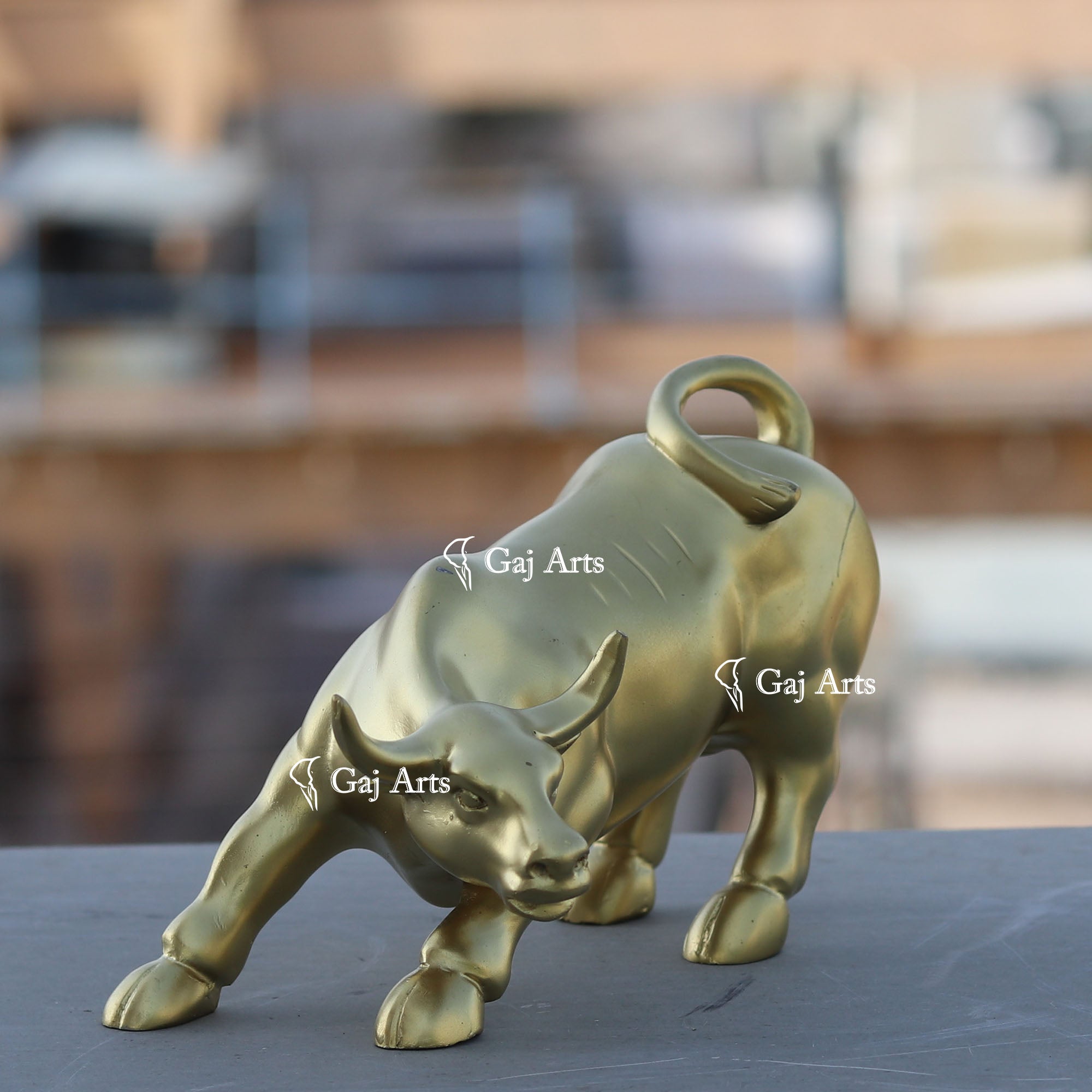 Marble Powder Bull Statue / 6 Inch