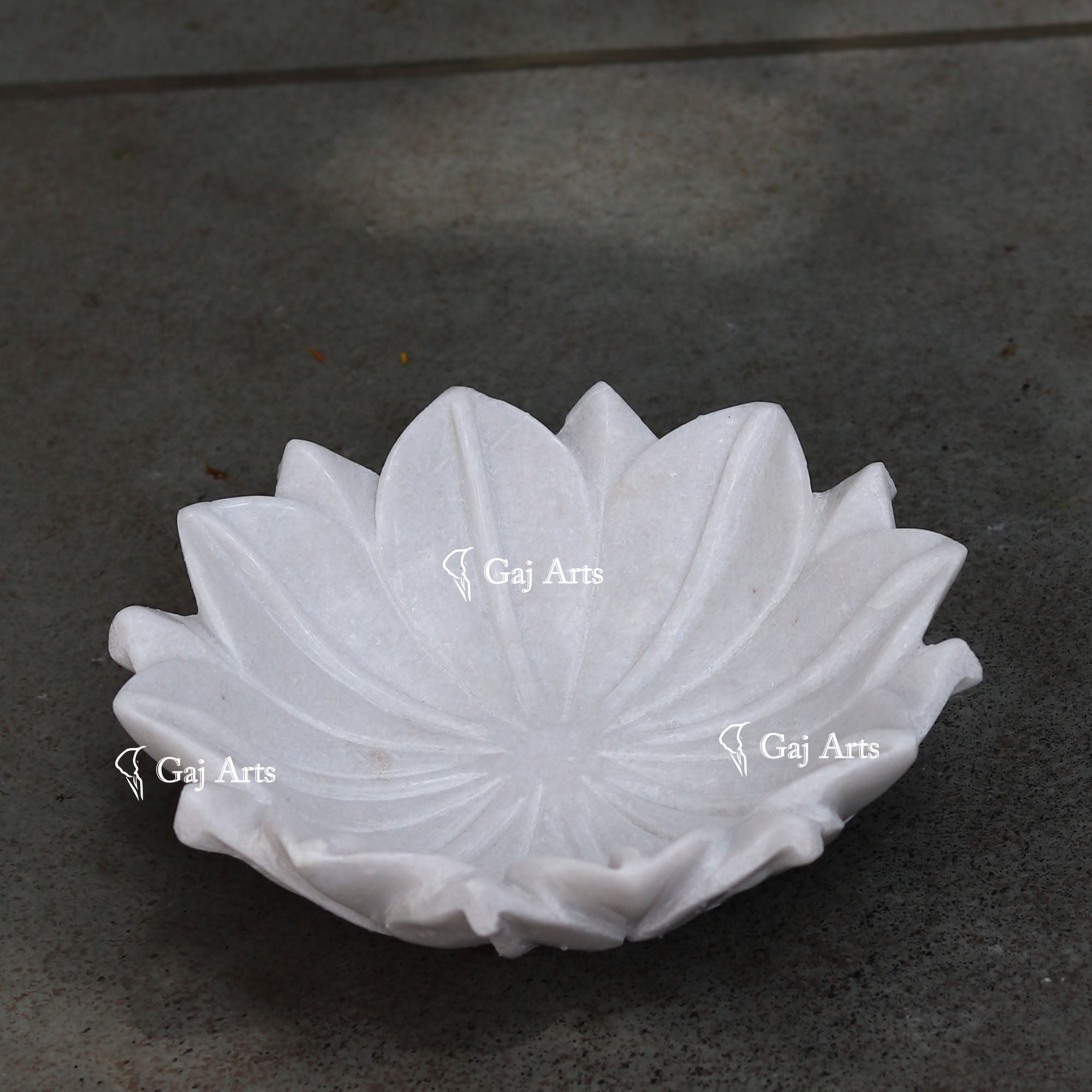 White Marble Graceful Flower Bowl | 9 Inch