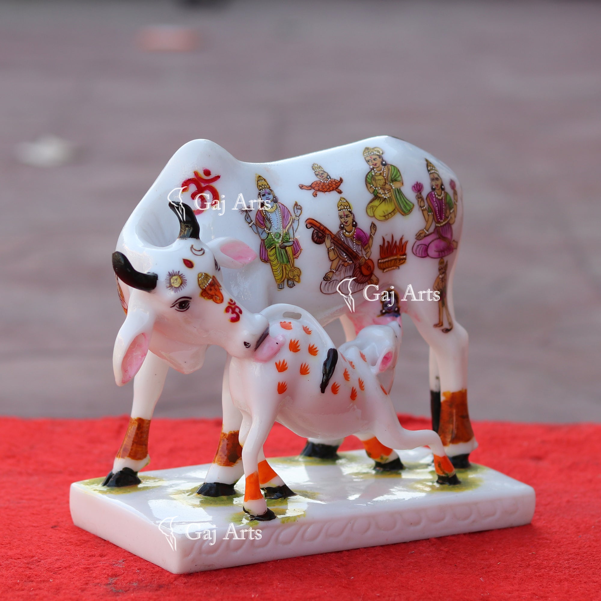 Makrana Marble Powder Cow &amp; Calf Idol | 9 Inch