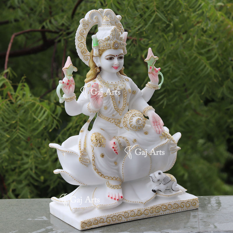 Lakshmi maa 18"