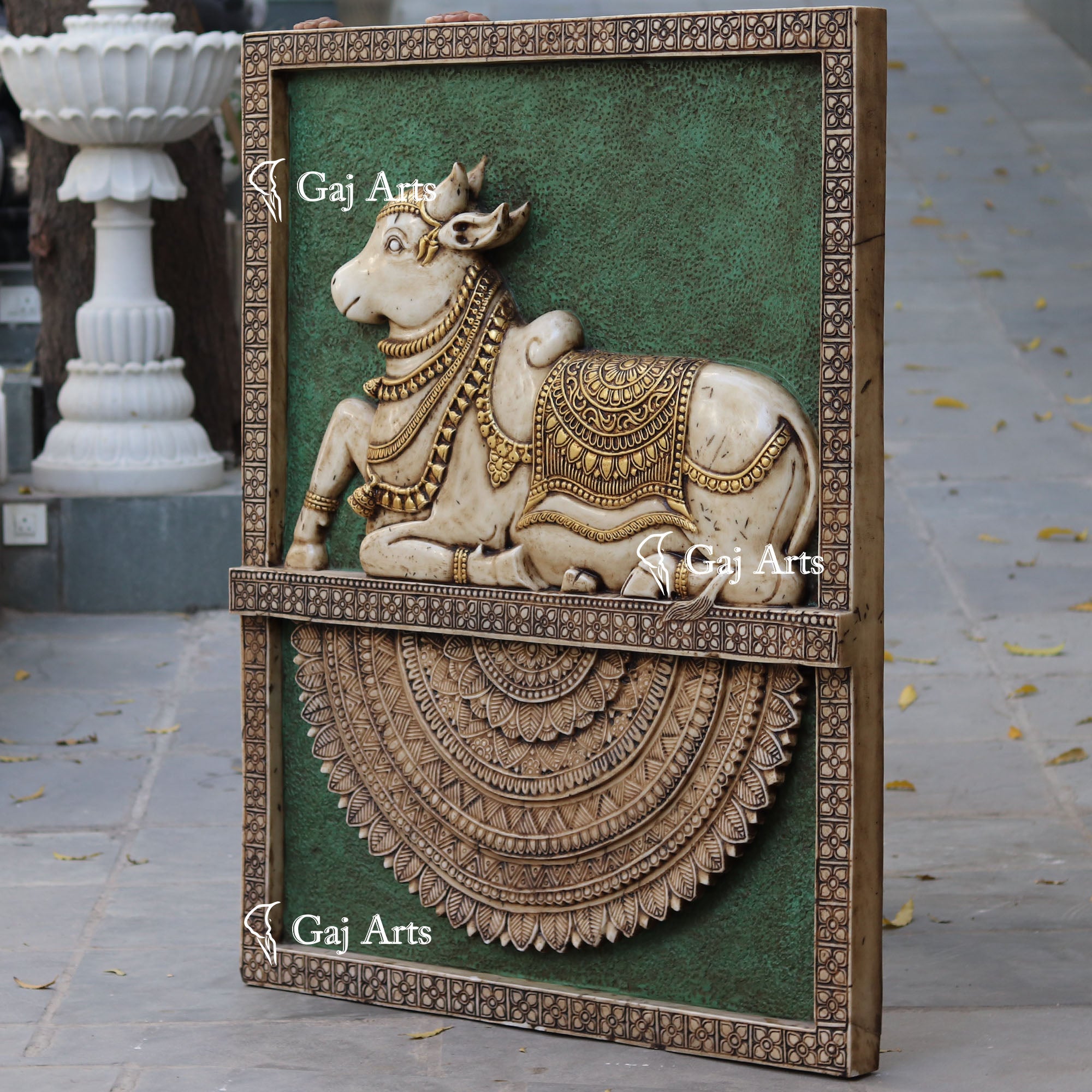 White Marble Nandi Wall Panel | 57 Inch