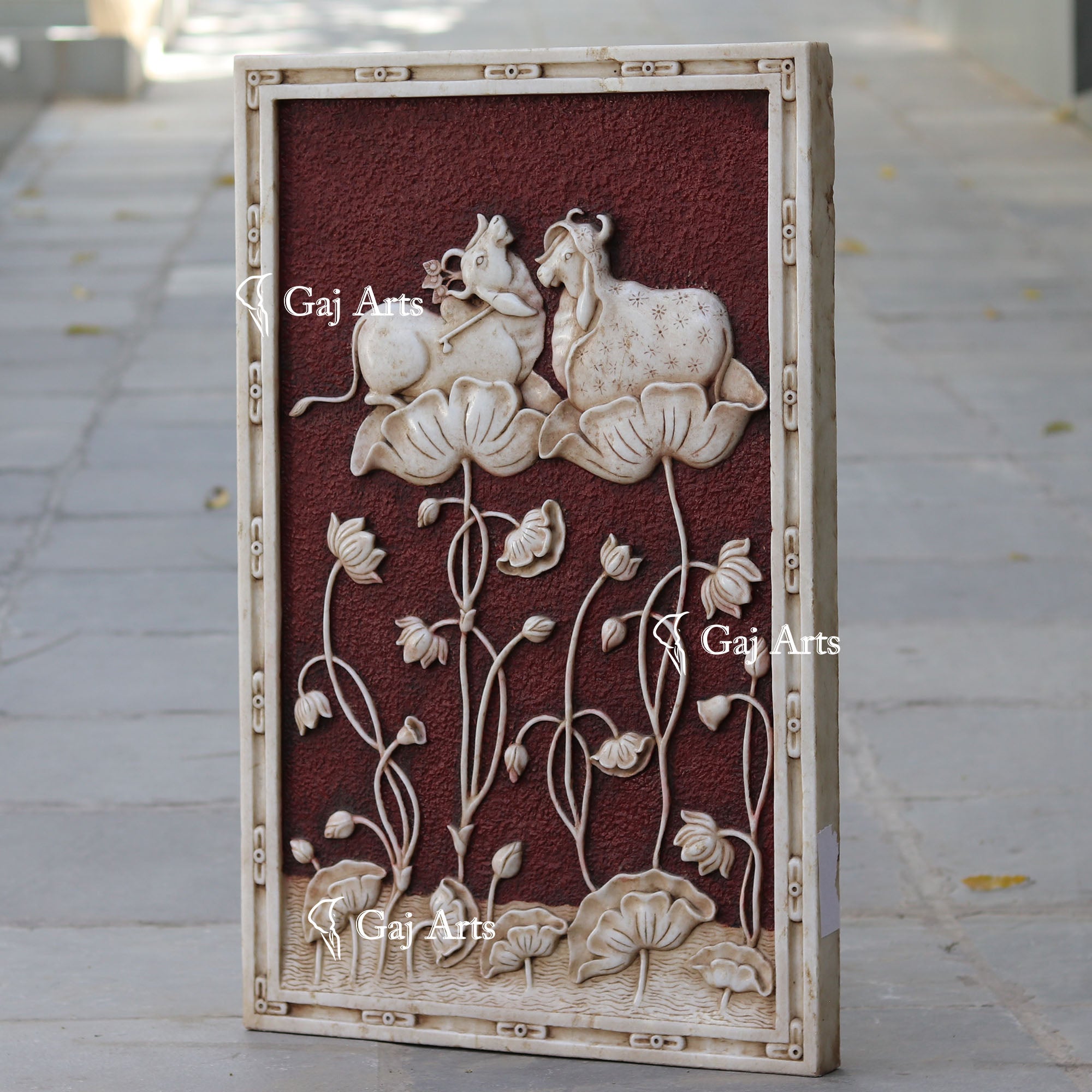 Handcrafted White Marble Wall Panel | 36 Inch