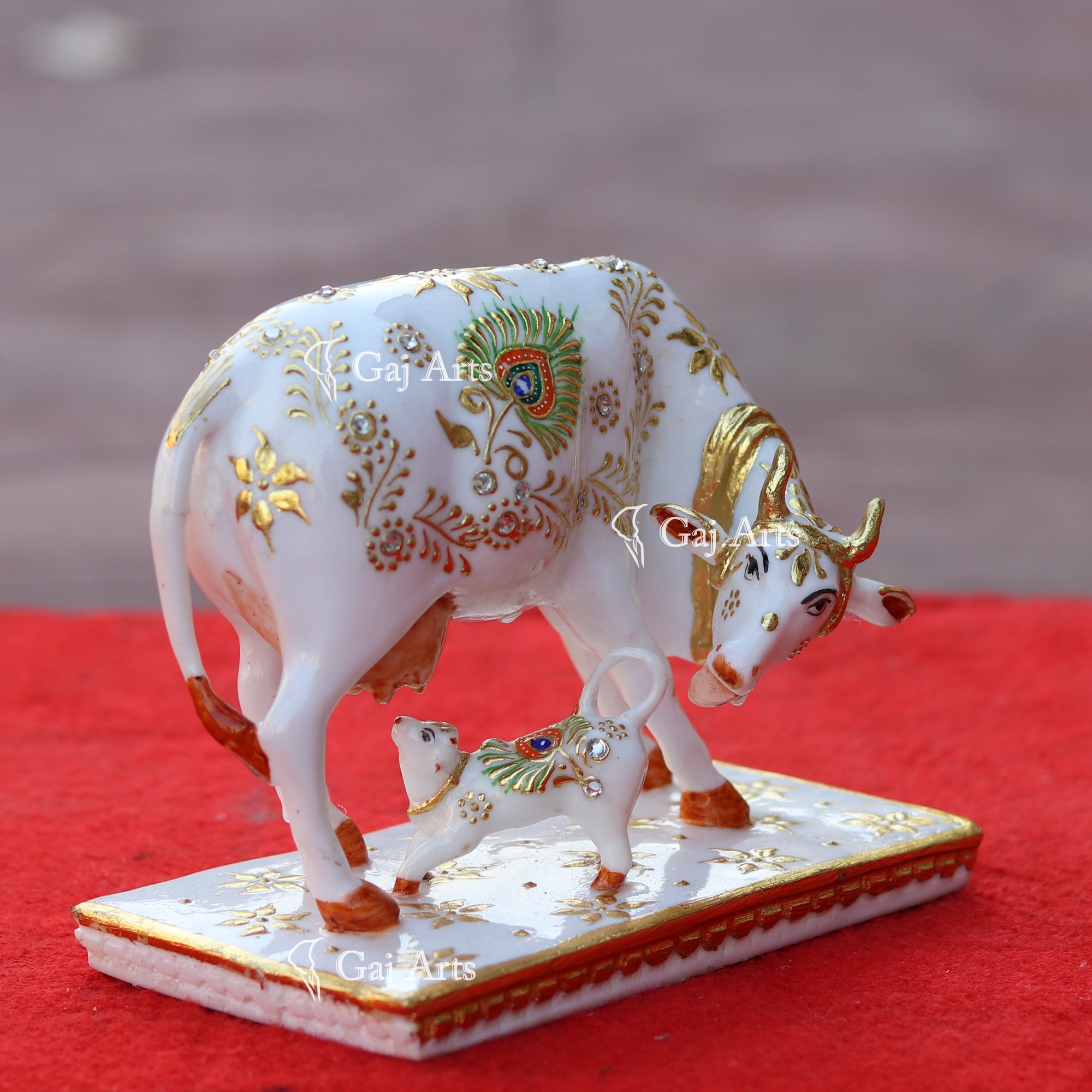 Makrana Marble Cow & Calf Statue | 6 Inch