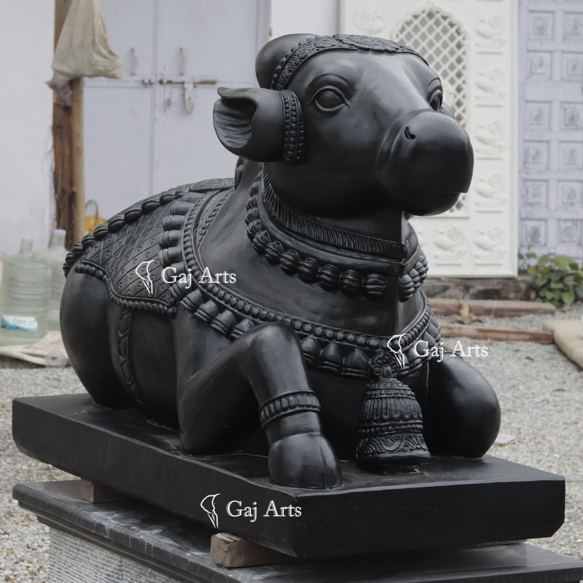 Black Marble Nandi Idol | 54 Inch