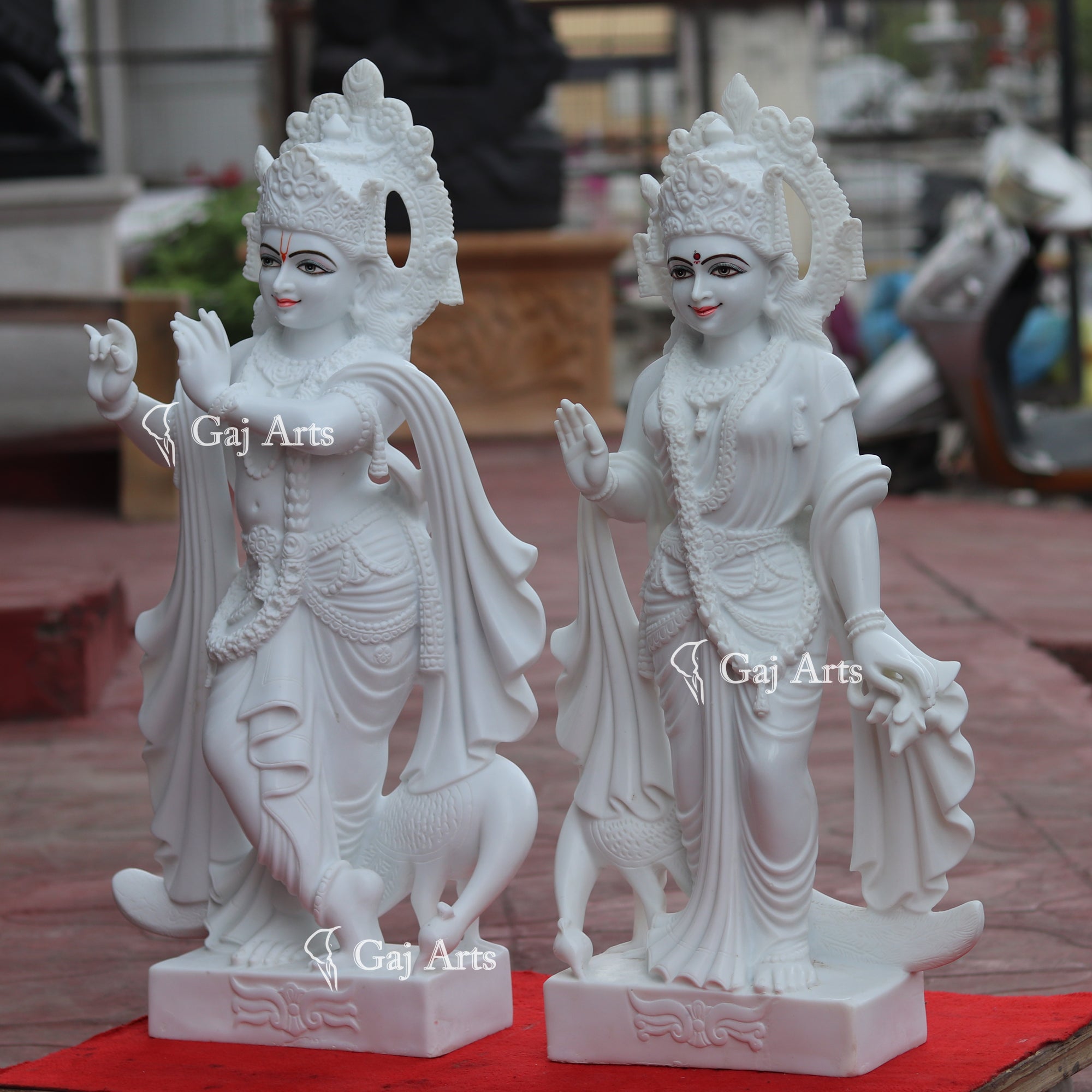 Radha Krishna 30"