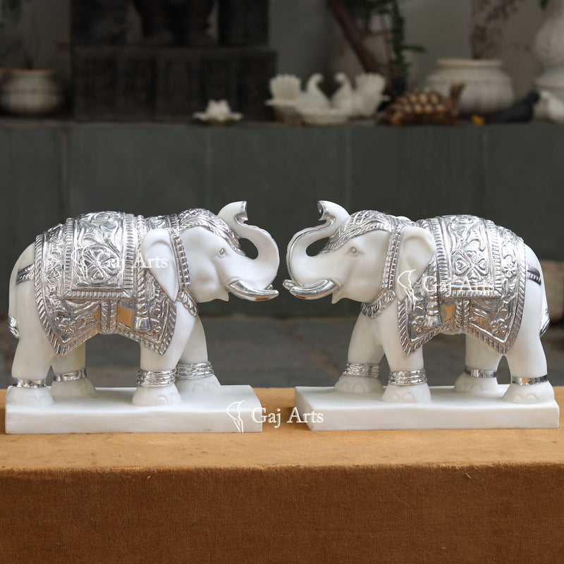 Elephant 18"
