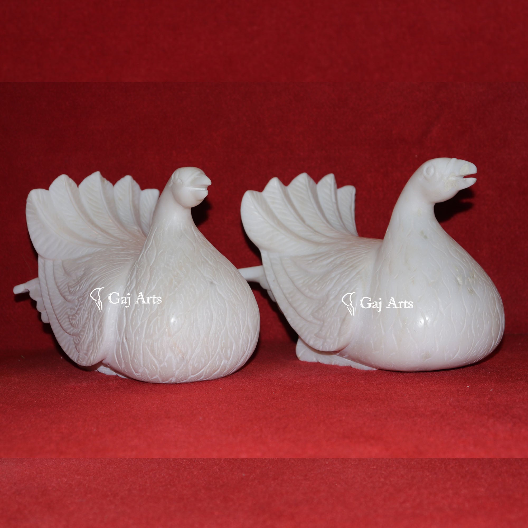 White Marble Pigeon Figurine | 8 Inch