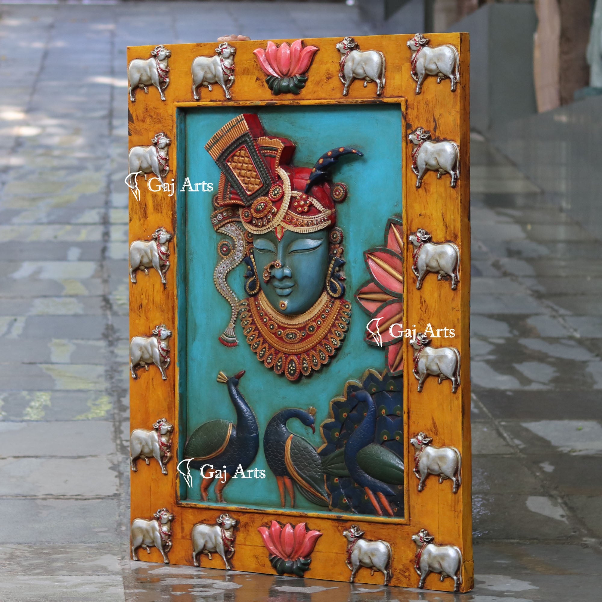 Wooden Shreenath Ji Wall Panel | 48 Inch