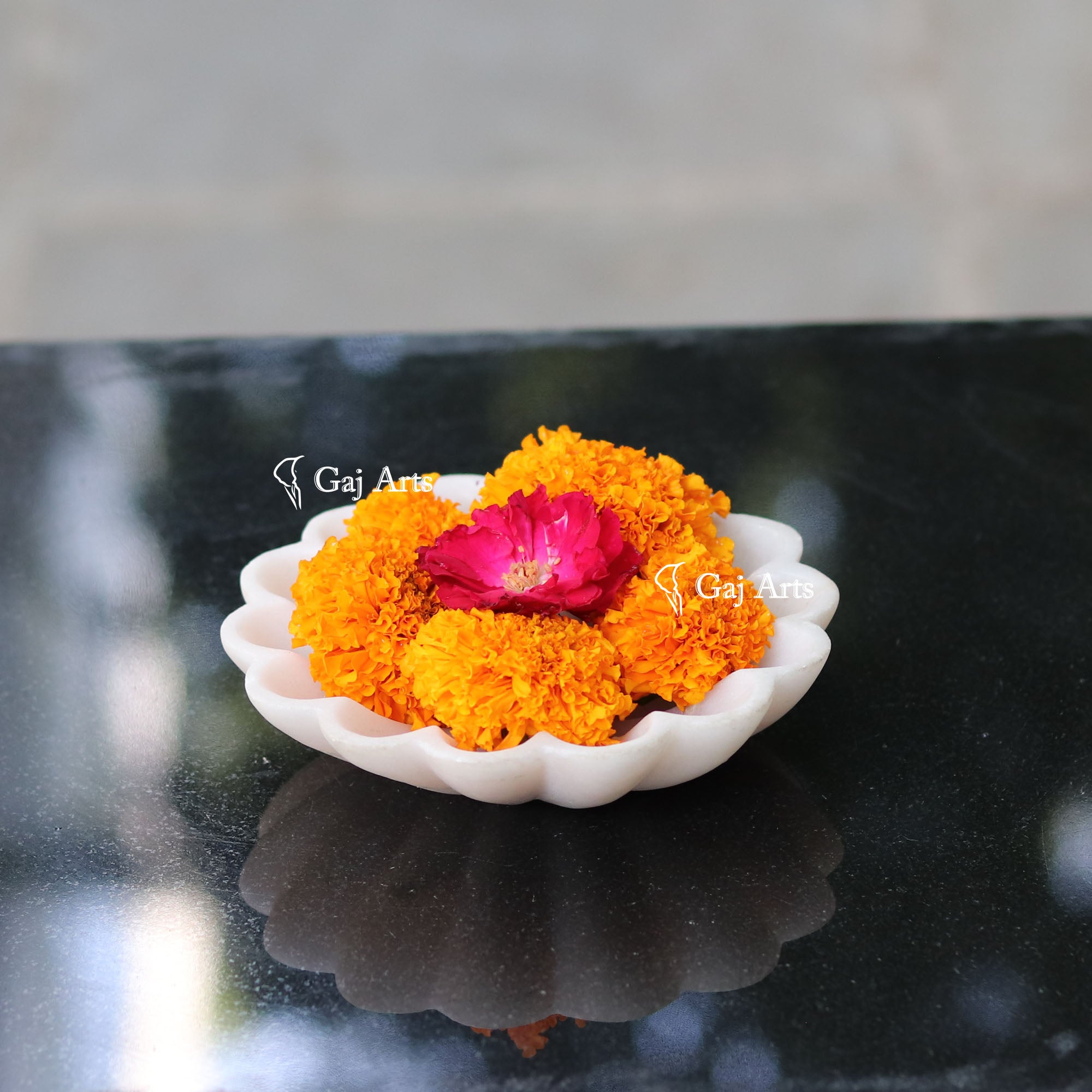 White Marble Artisan Flower Bowl | 6 Inch