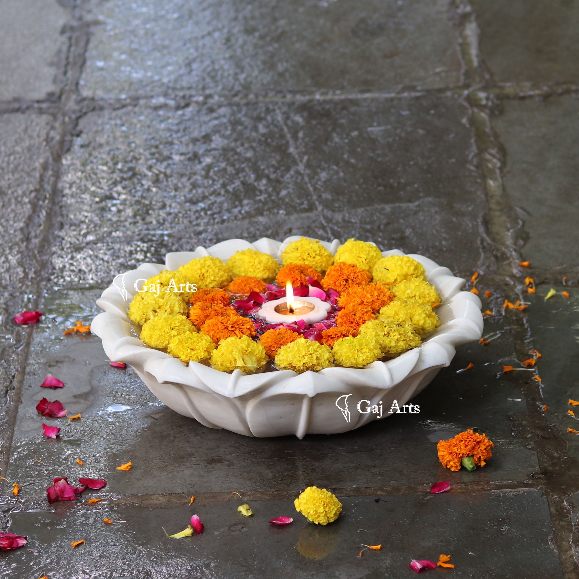 White Marble Luxury Flower Bowl | 18 Inch
