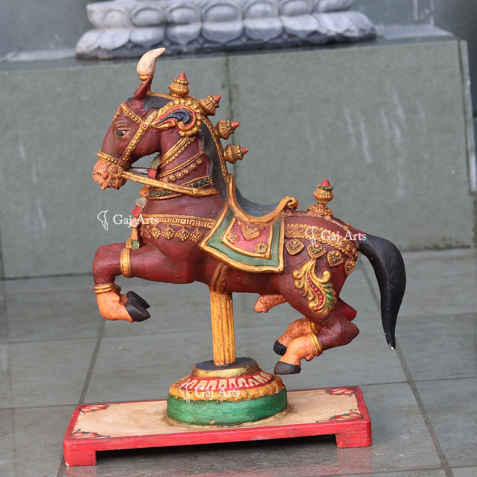 Wooden Horse 24"
