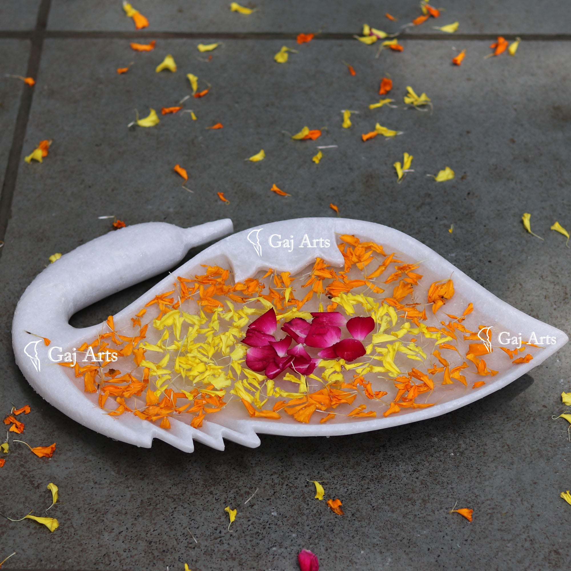 Rajasthan White Marble Flower Uruli | 16 Inch