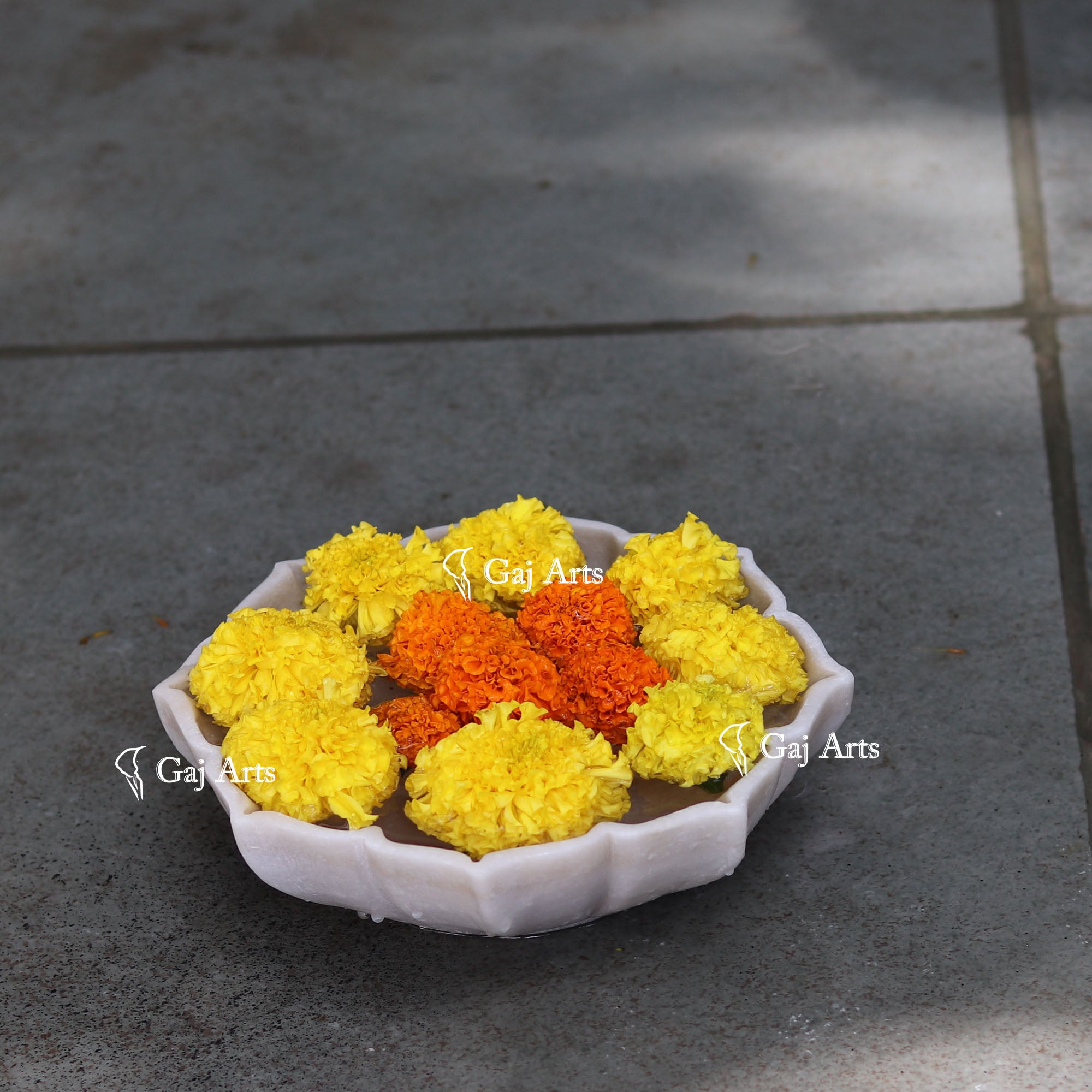 White Marble Sculpted Flower Bowl | 9 Inch