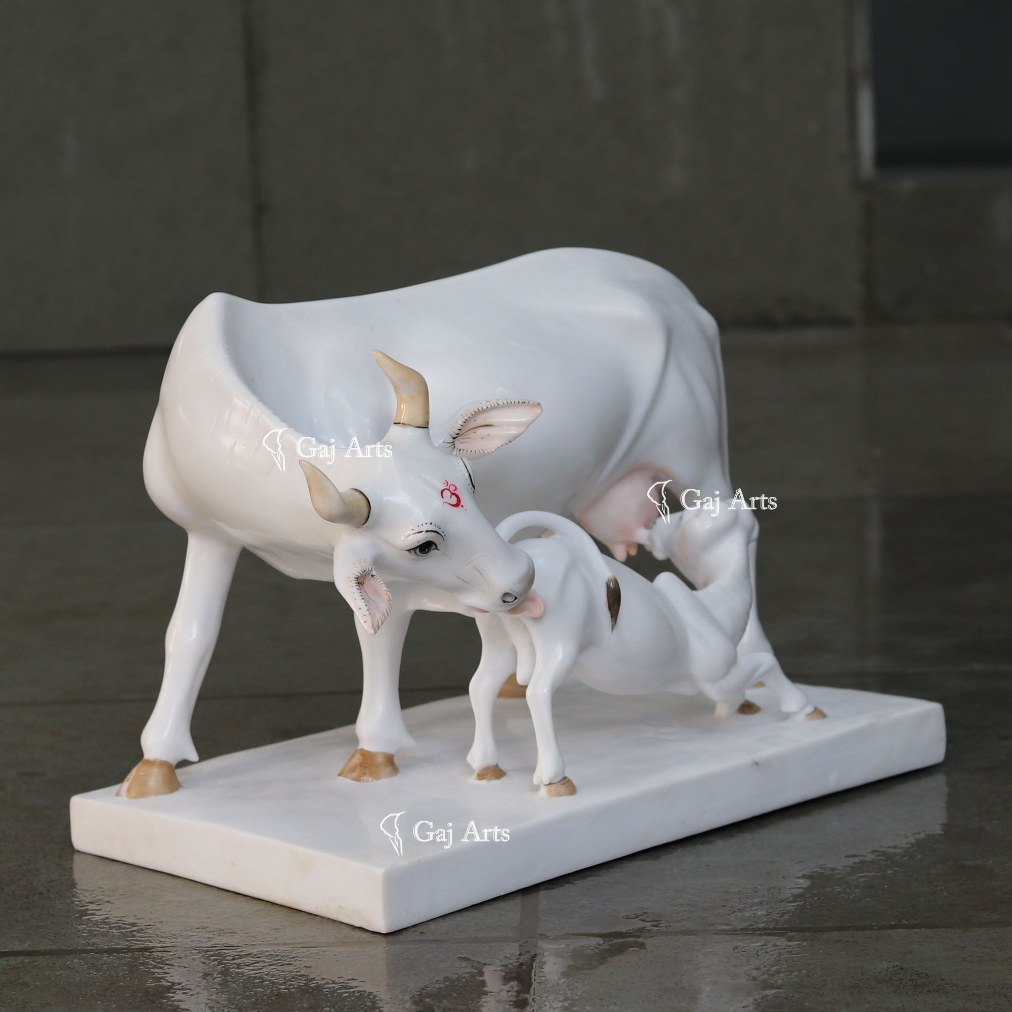 White Marble Ethiopia Cow &amp; Calf Idol | 18 Inch