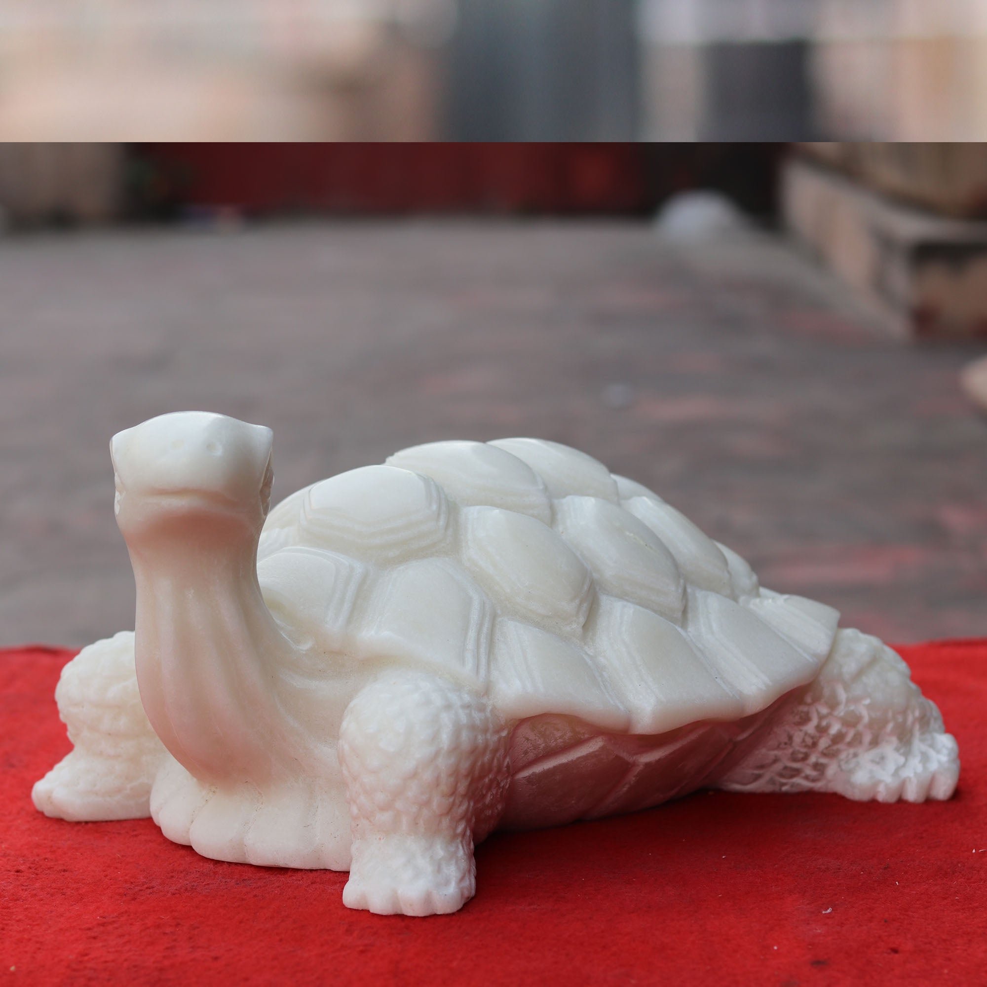 White Marble Kachua Tortoise Idol | 15 Inch