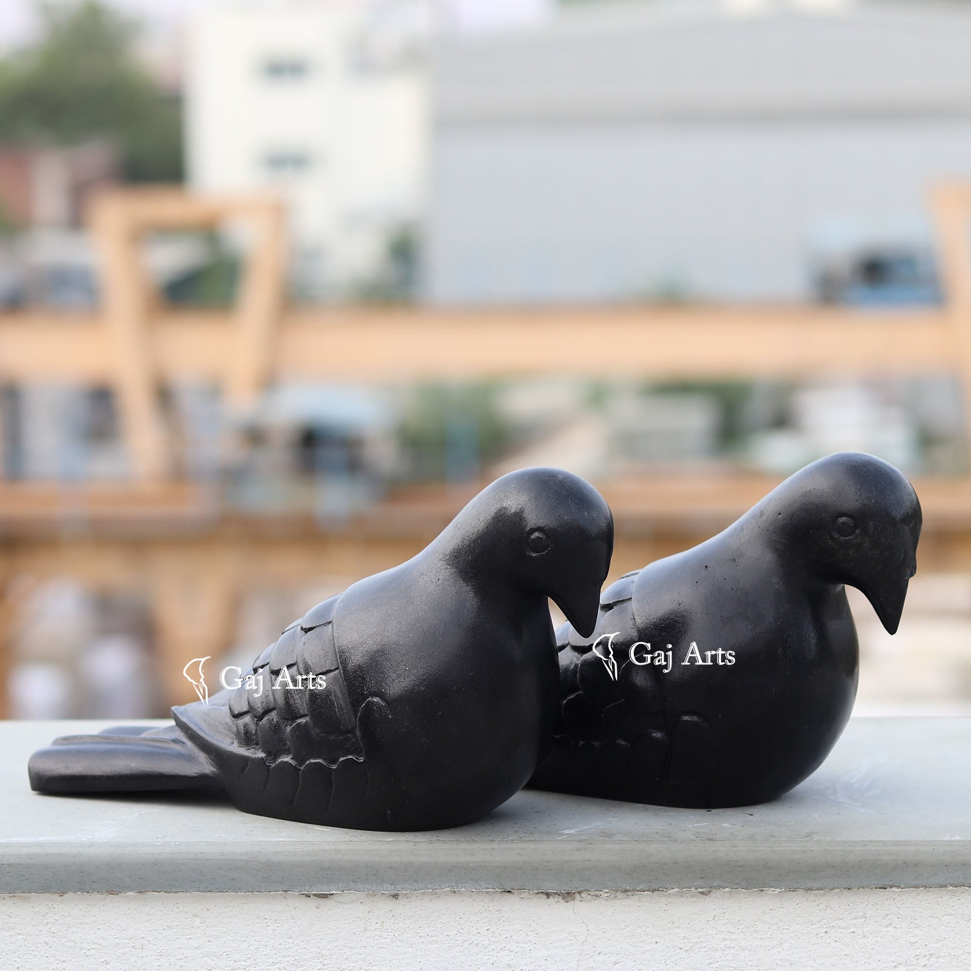 Black Marble Pigeon Sculpture | 9 Inch