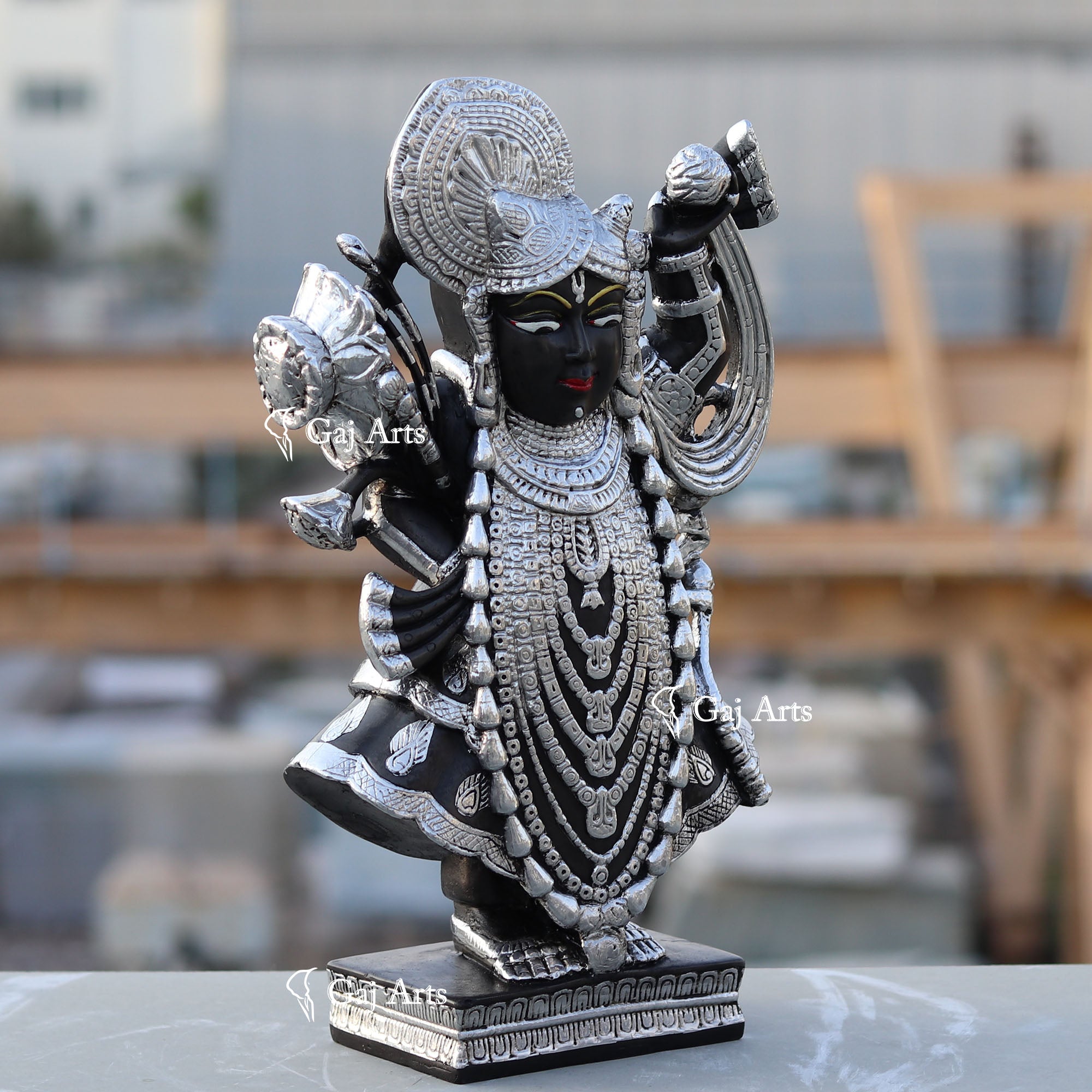 Shreenath Ji 15 Inch